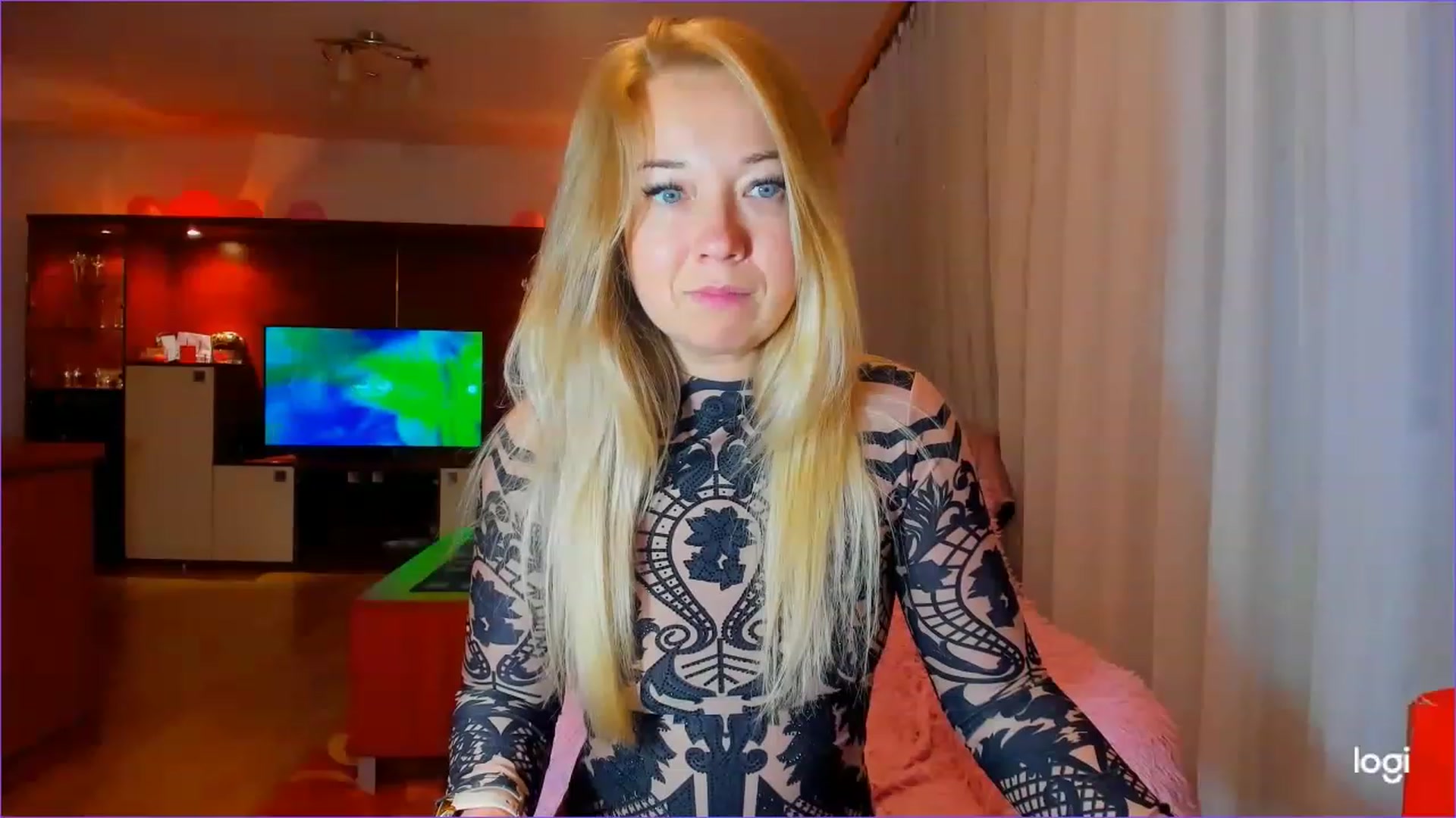 Gallery image thumbnail from FlamingoDream's myfreecams stream on, 06/06/2023, 24:18 image 8 of 20