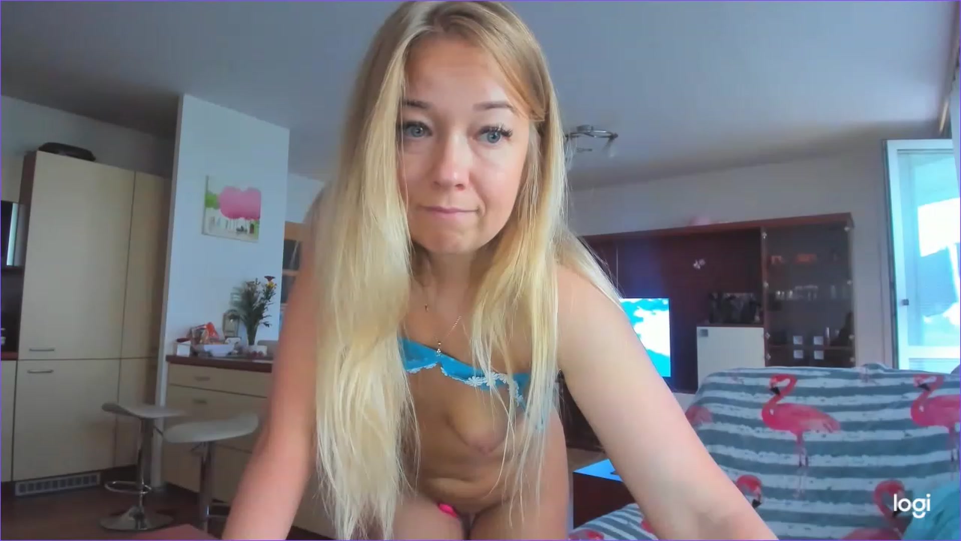 Gallery image thumbnail from FlamingoDream's myfreecams stream on, 06/06/2023, 17:37 image 18 of 20