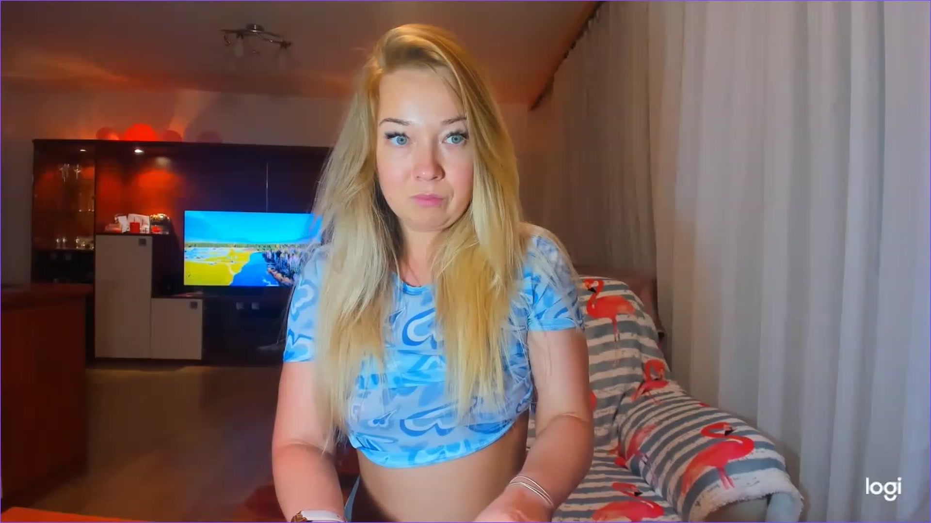 Gallery image thumbnail from FlamingoDream's myfreecams stream on, 06/06/2023, 21:25 image 17 of 20