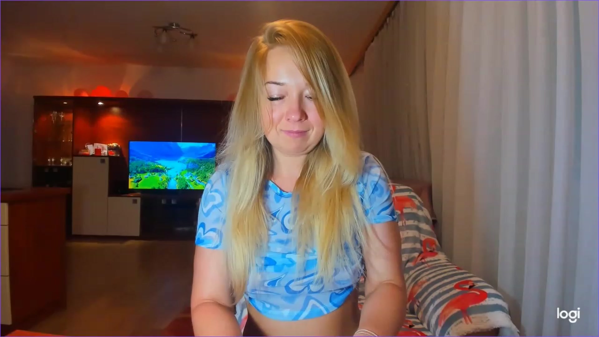 Gallery image thumbnail from FlamingoDream's myfreecams stream on, 06/06/2023, 21:25 image 12 of 20