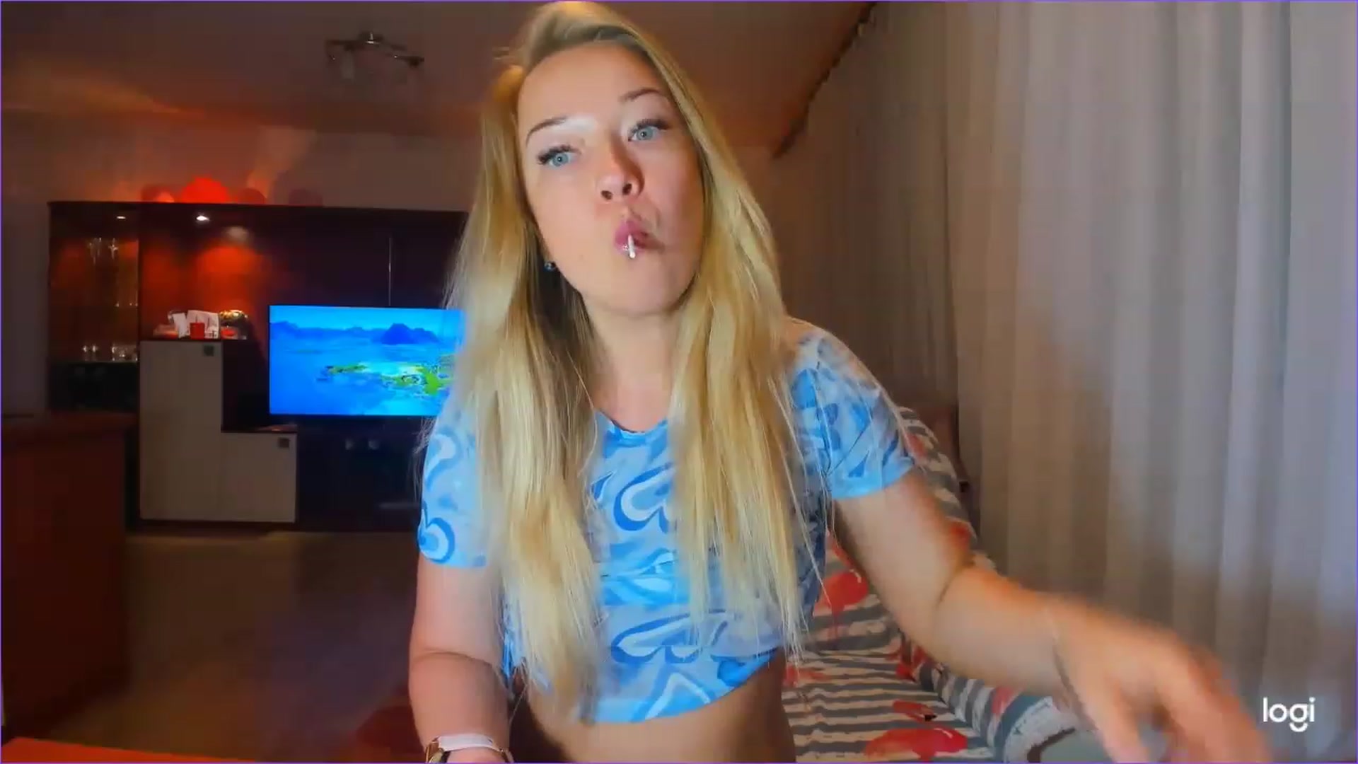 Gallery image thumbnail from FlamingoDream's myfreecams stream on, 06/06/2023, 22:16 image 13 of 20