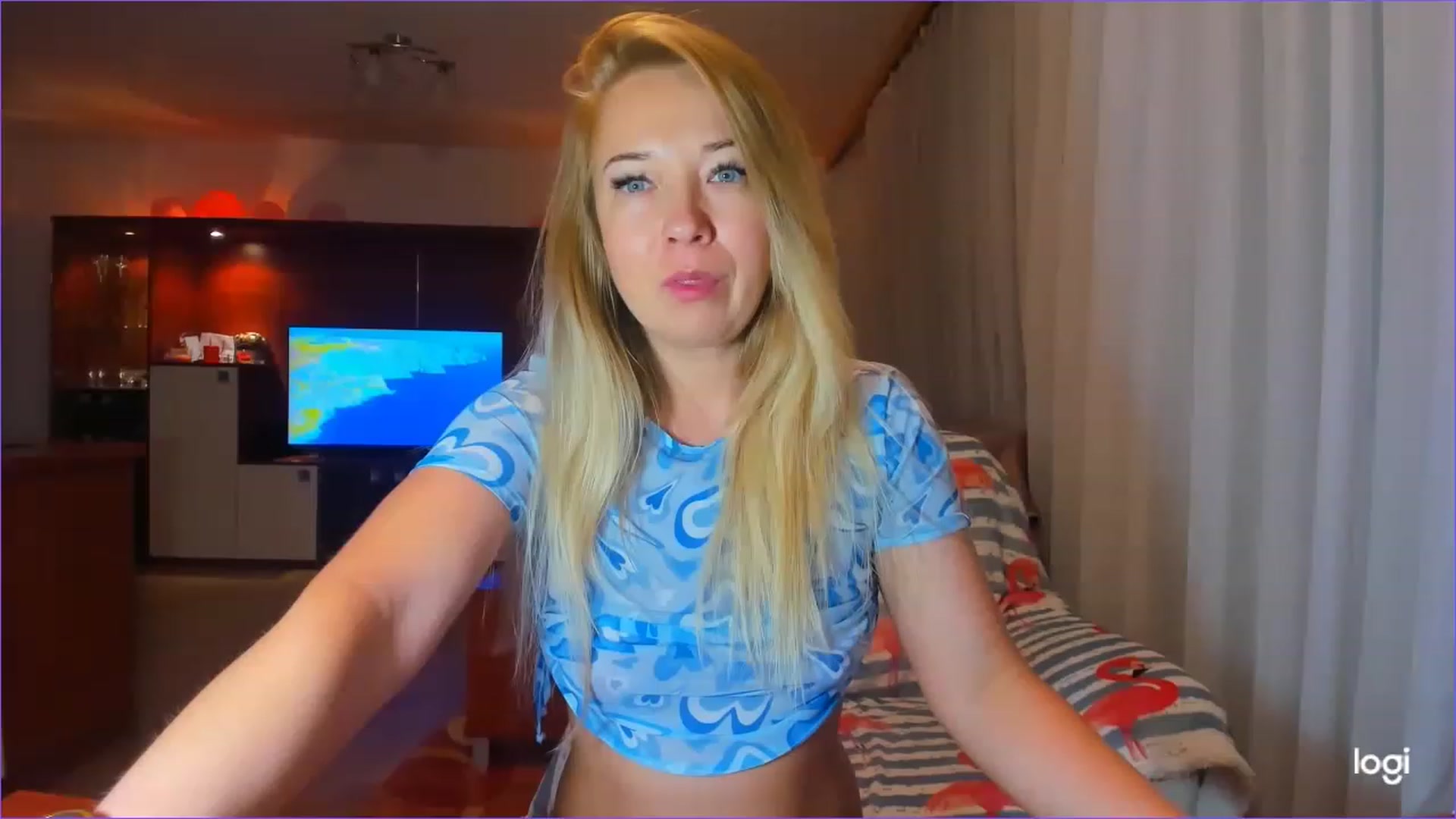 Gallery image thumbnail from FlamingoDream's myfreecams stream on, 06/06/2023, 22:16 image 1 of 20