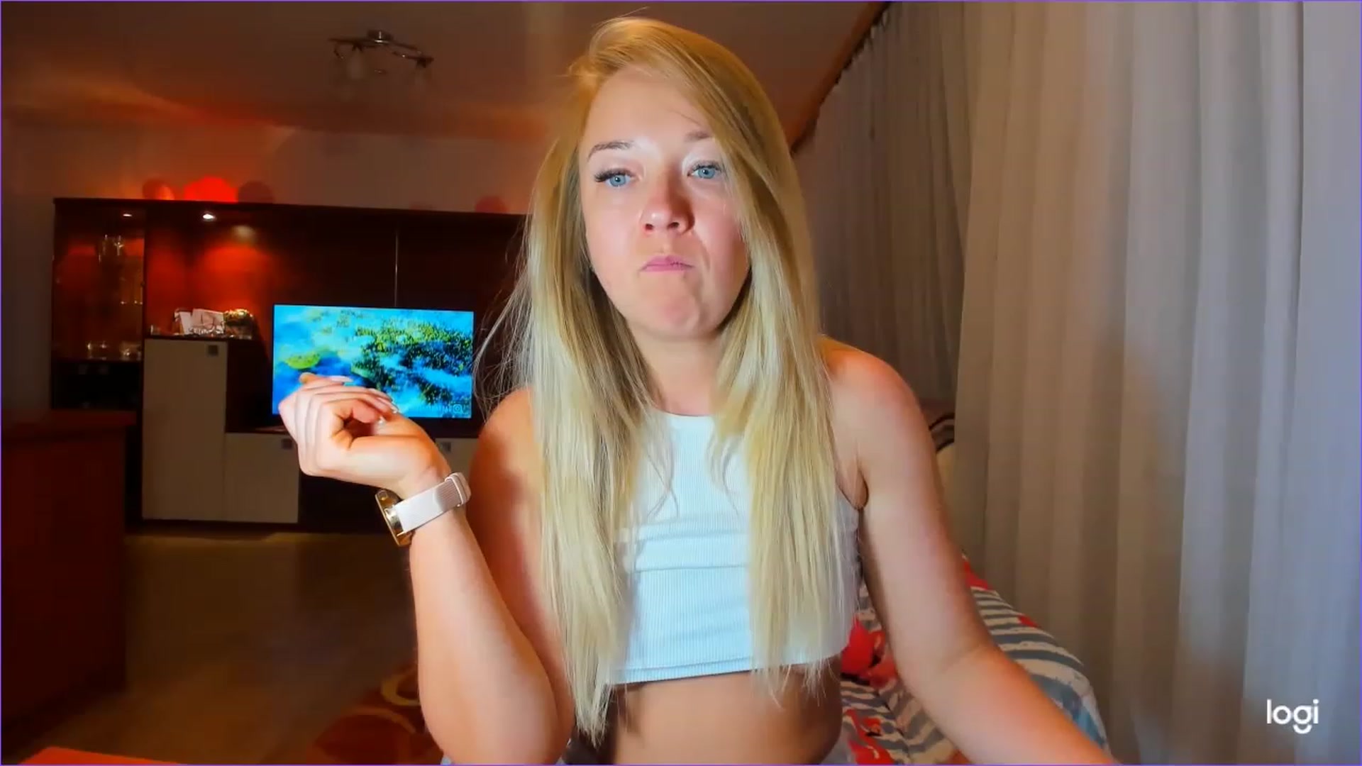 Gallery image thumbnail from FlamingoDream's myfreecams stream on, 06/13/2023, 22:03 image 17 of 20