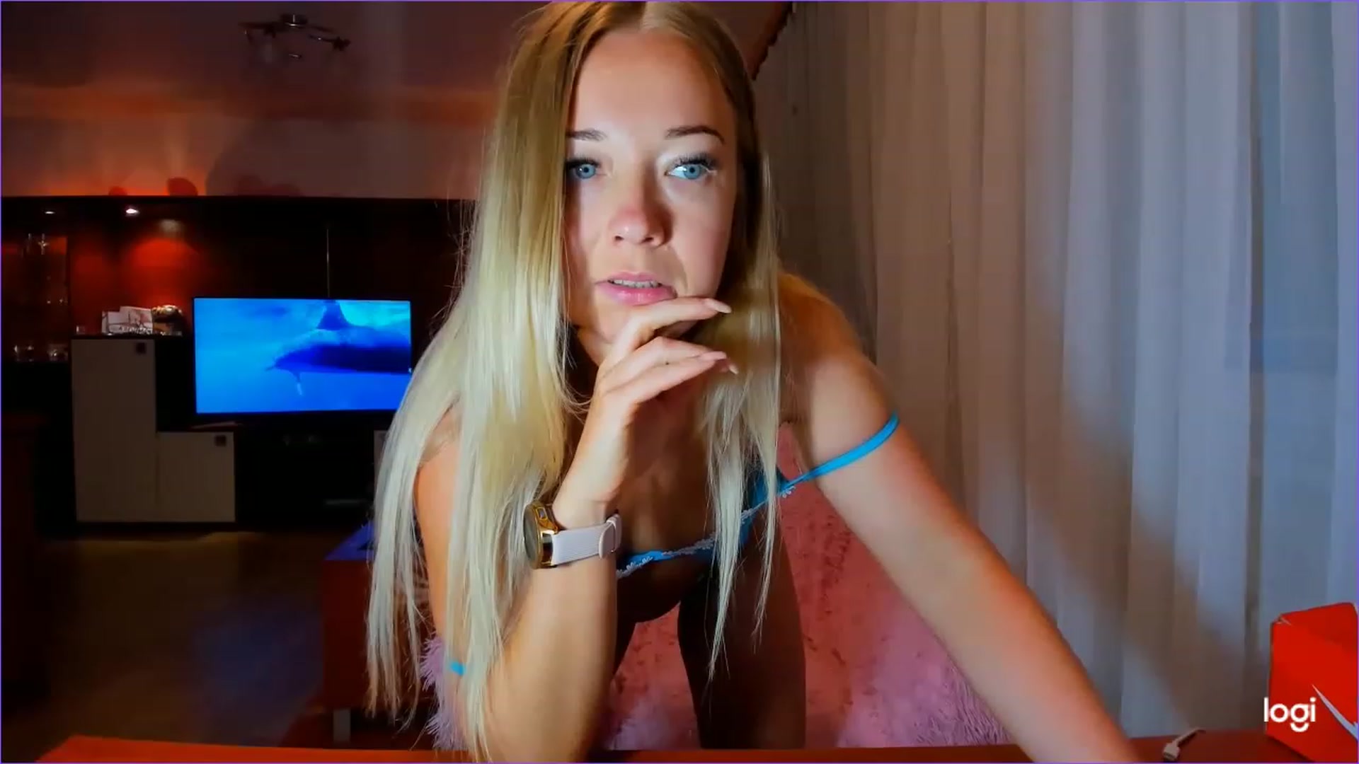 Gallery image thumbnail from FlamingoDream's myfreecams stream on, 06/27/2023, 22:09 image 14 of 20