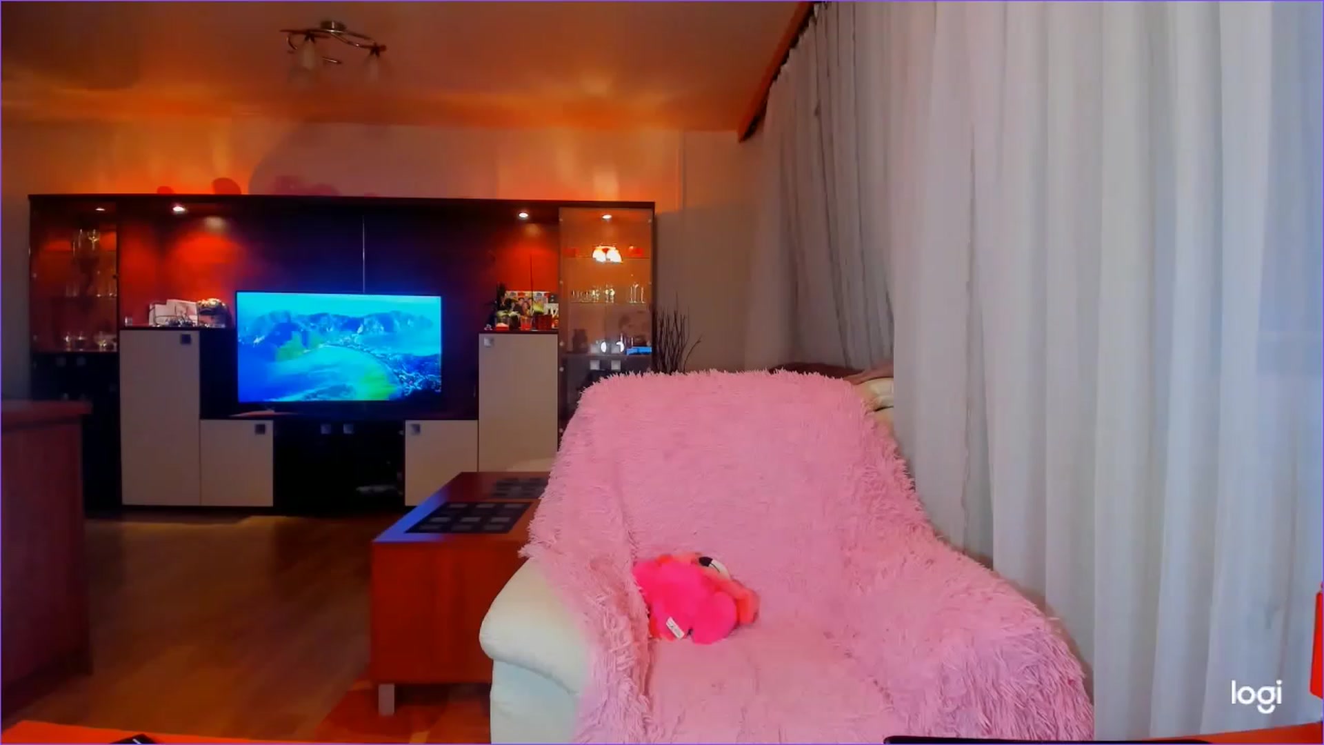 Gallery image thumbnail from FlamingoDream's myfreecams stream on, 06/29/2023, 01:04 image 1 of 20