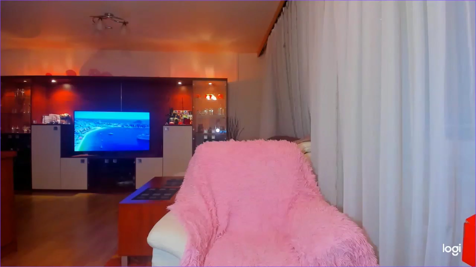 Gallery image thumbnail from FlamingoDream's myfreecams stream on, 06/29/2023, 01:42 image 4 of 20