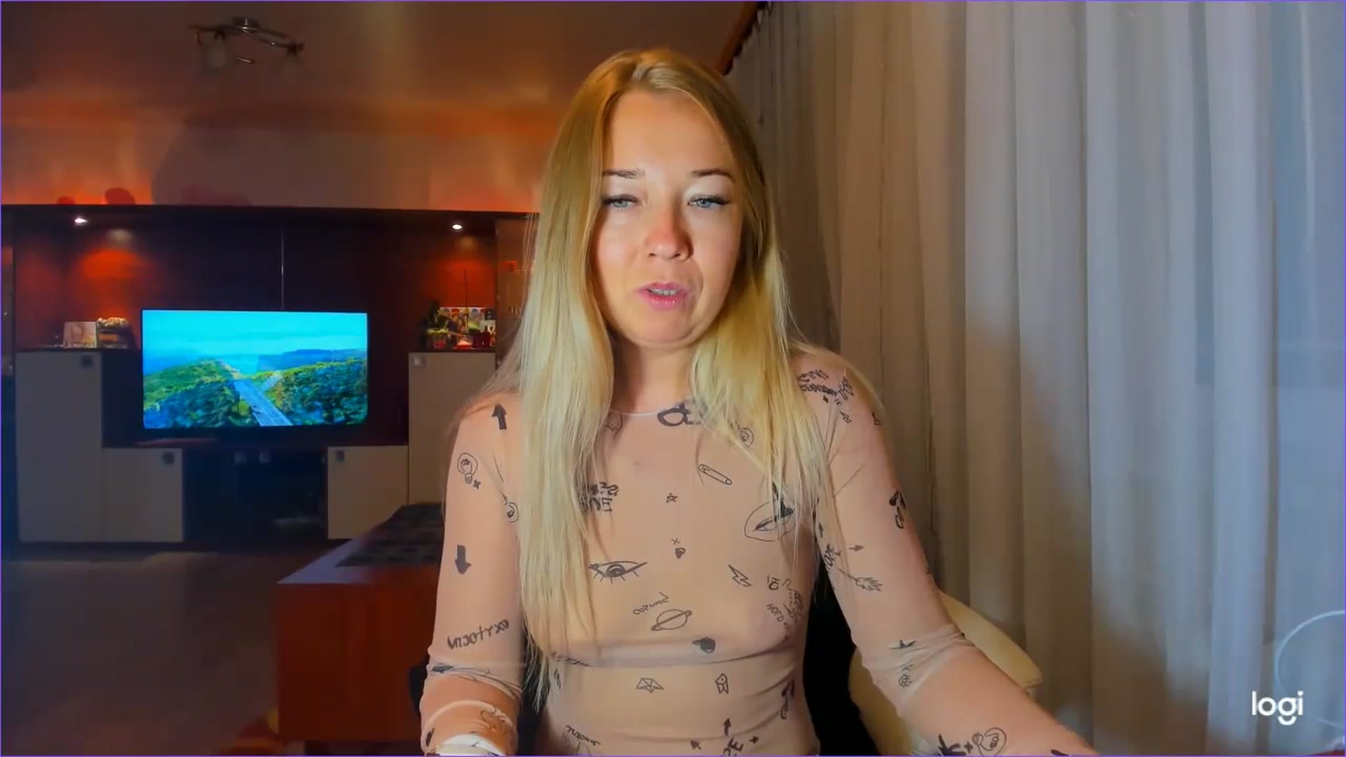 Gallery image thumbnail from FlamingoDream's myfreecams stream on, 07/04/2023, 24:47 image 17 of 20