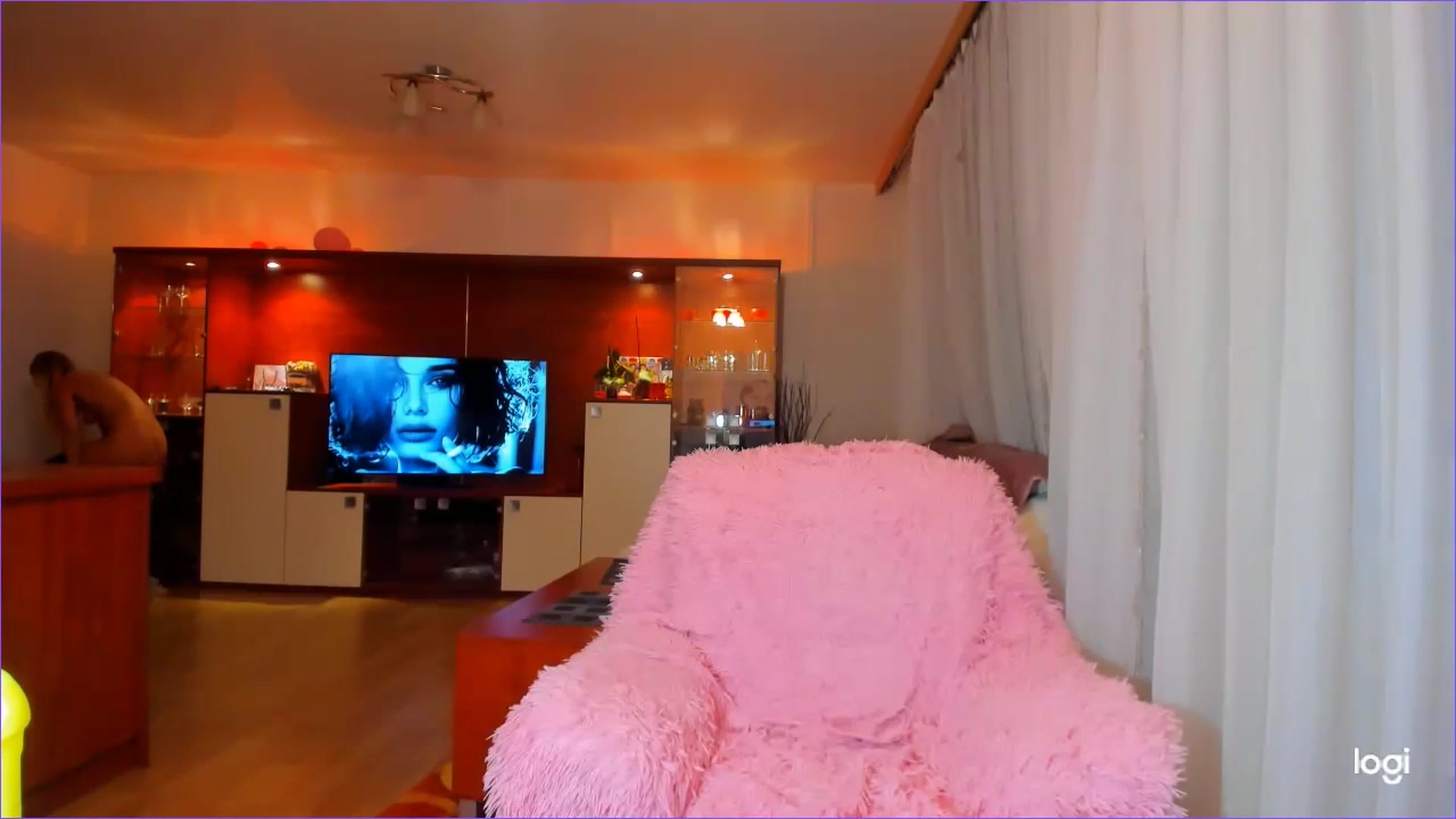 Gallery image thumbnail from FlamingoDream's myfreecams stream on, 07/10/2023, 23:13 image 19 of 20