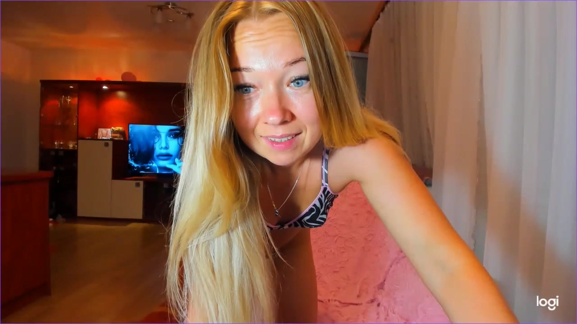 Gallery image thumbnail from FlamingoDream's myfreecams stream on, 07/11/2023, 01:22 image 9 of 20