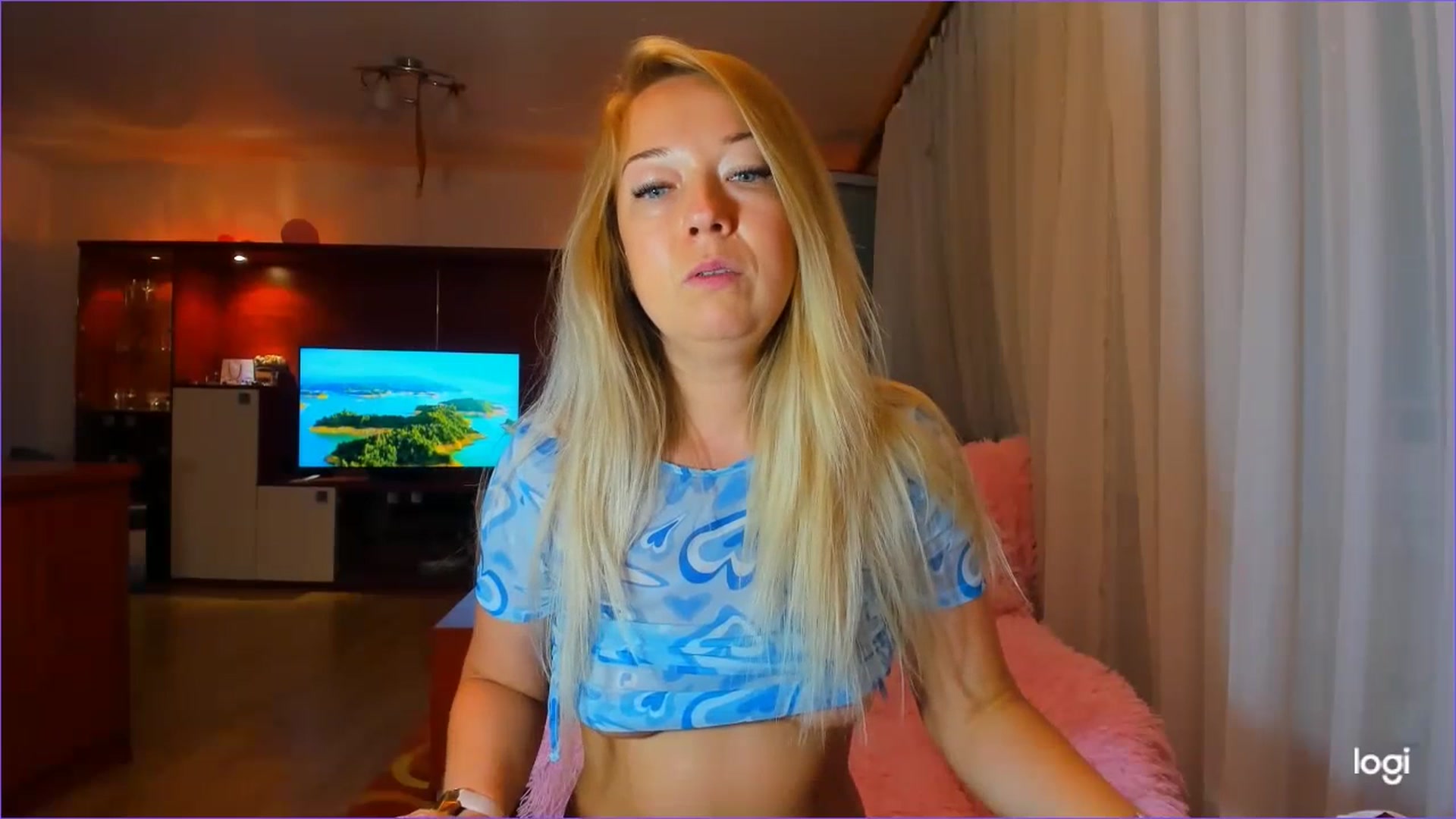 Gallery image thumbnail from FlamingoDream's myfreecams stream on, 07/12/2023, 21:56 image 19 of 20