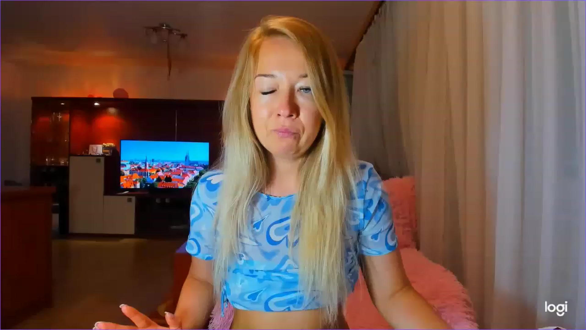 Gallery image thumbnail from FlamingoDream's myfreecams stream on, 07/12/2023, 23:09 image 1 of 20
