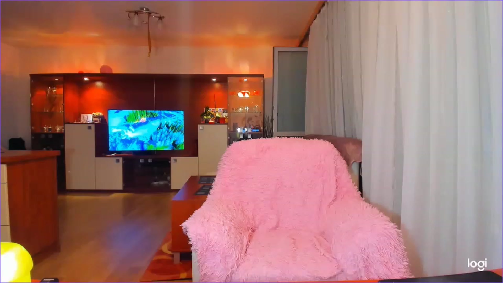 Gallery image thumbnail from FlamingoDream's myfreecams stream on, 07/14/2023, 24:54 image 4 of 20