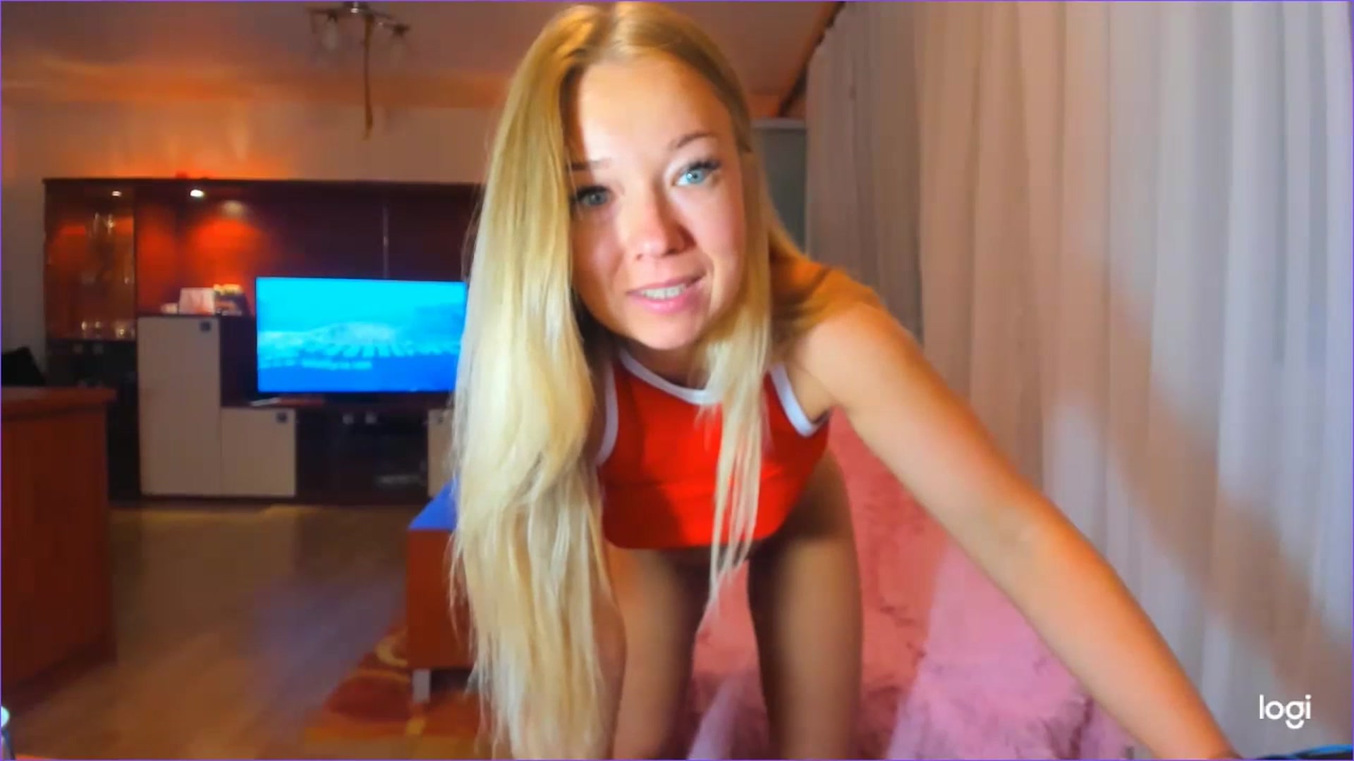 Gallery image thumbnail from FlamingoDream's myfreecams stream on, 07/20/2023, 24:01 image 11 of 20
