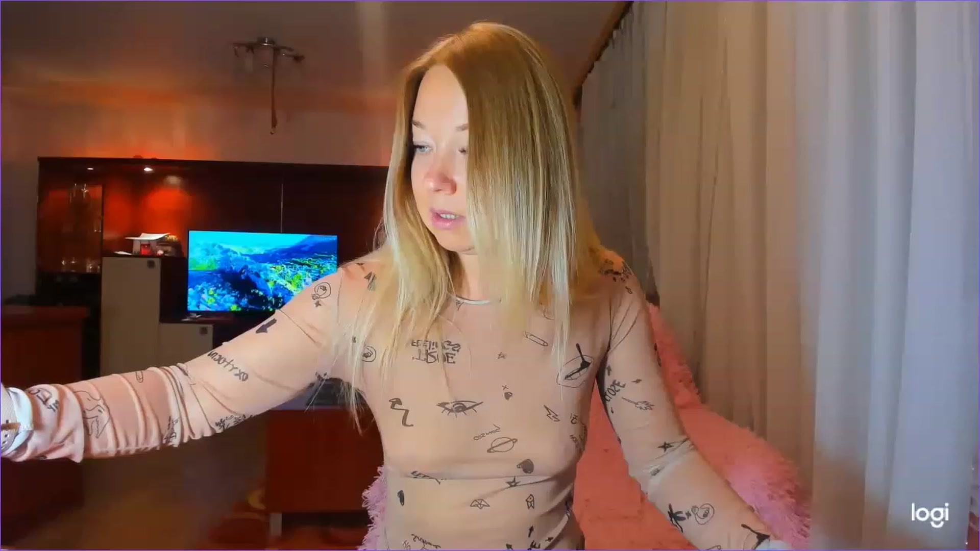 Gallery image thumbnail from FlamingoDream's myfreecams stream on, 07/25/2023, 22:32 image 13 of 20