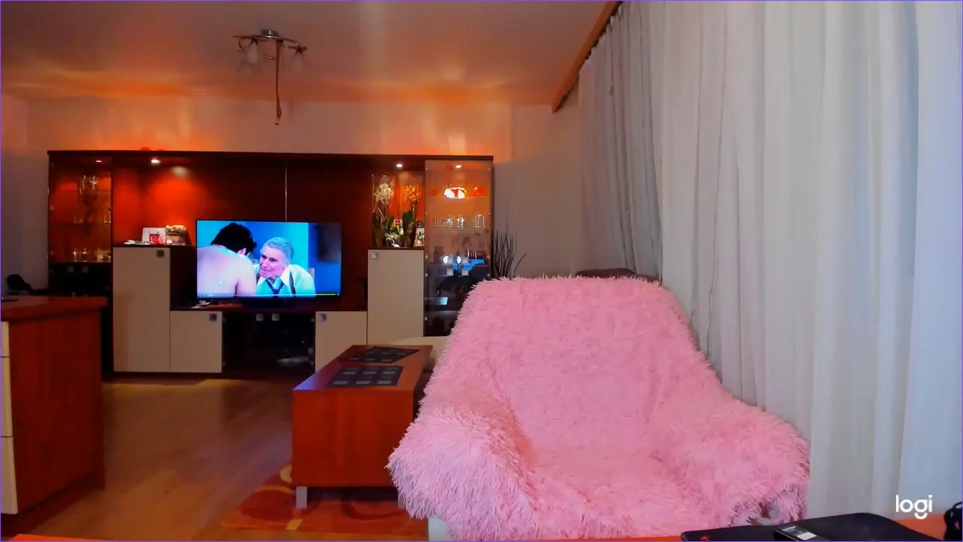 Gallery image thumbnail from FlamingoDream's myfreecams stream on, 07/26/2023, 21:34 image 19 of 20