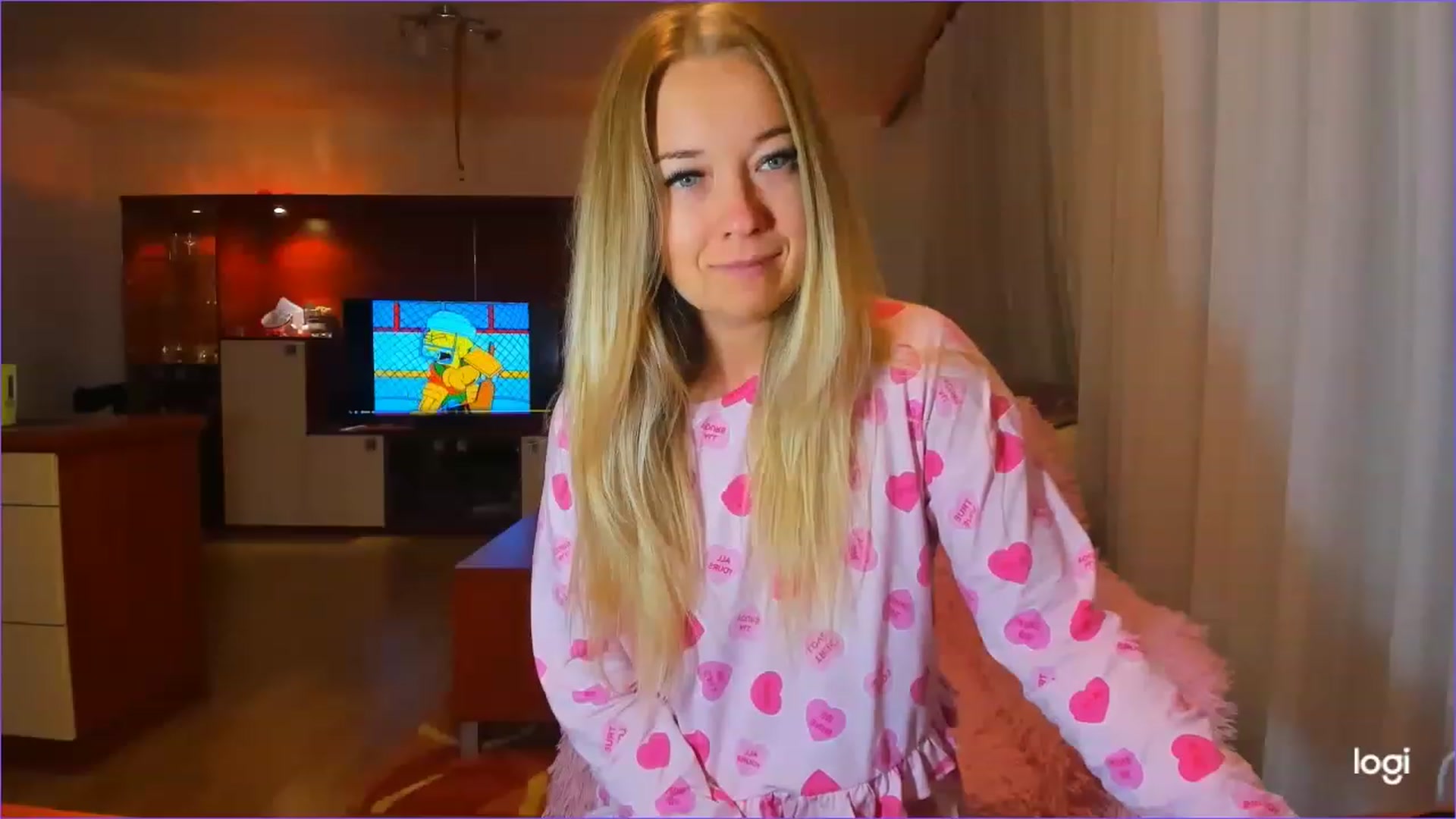 Gallery image thumbnail from FlamingoDream's myfreecams stream on, 08/10/2023, 01:02 image 19 of 20