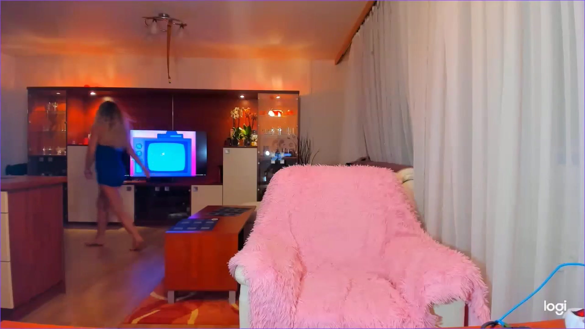 Gallery image thumbnail from FlamingoDream's myfreecams stream on, 08/12/2023, 24:33 image 16 of 20