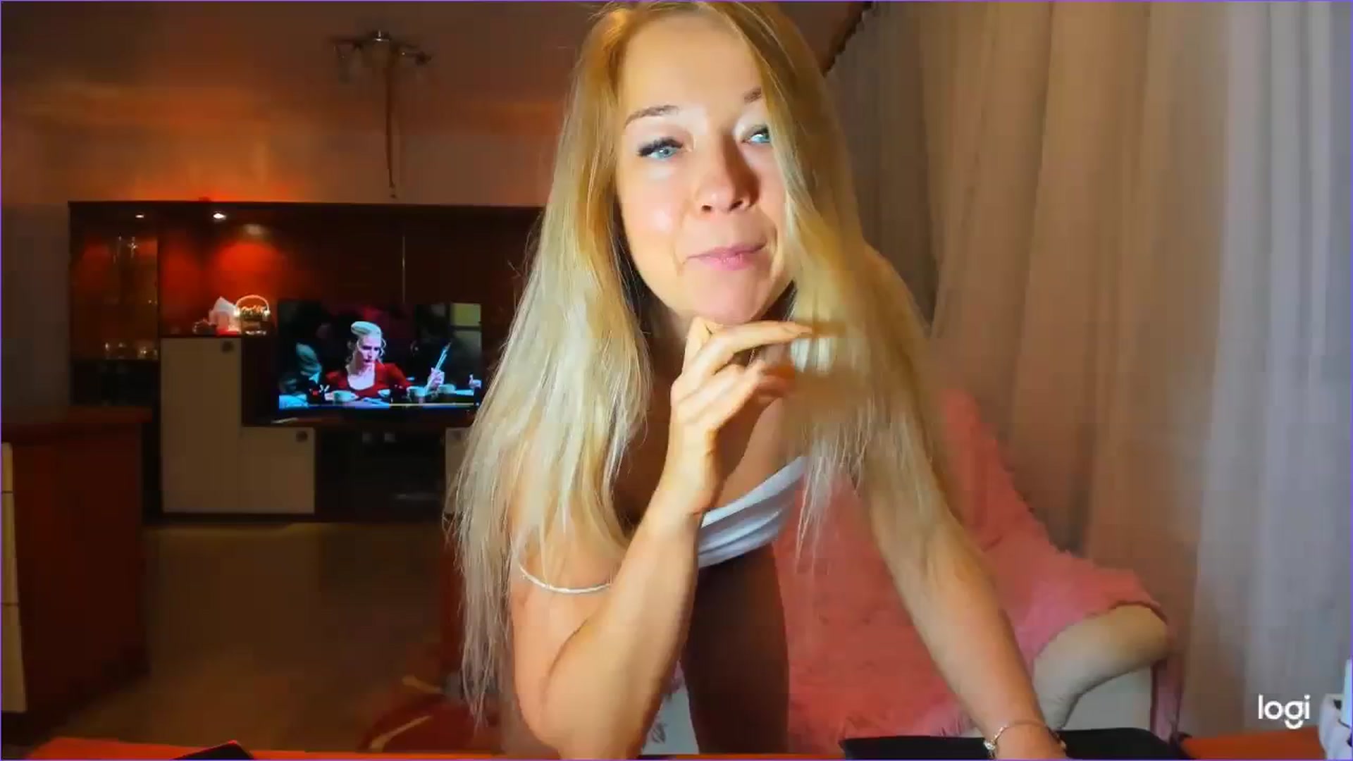 Gallery image thumbnail from FlamingoDream's myfreecams stream on, 08/14/2023, 22:51 image 4 of 20