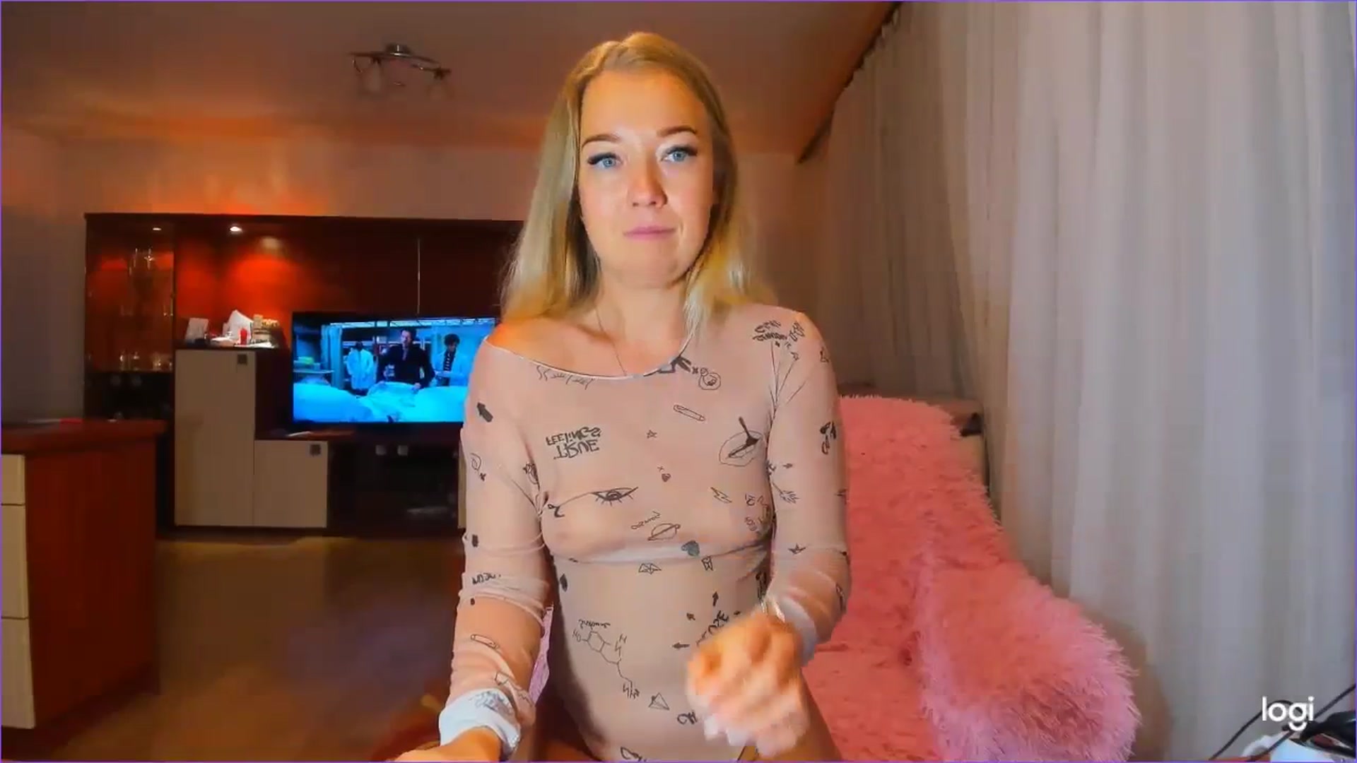 Gallery image thumbnail from FlamingoDream's myfreecams stream on, 09/06/2023, 21:01 image 2 of 20