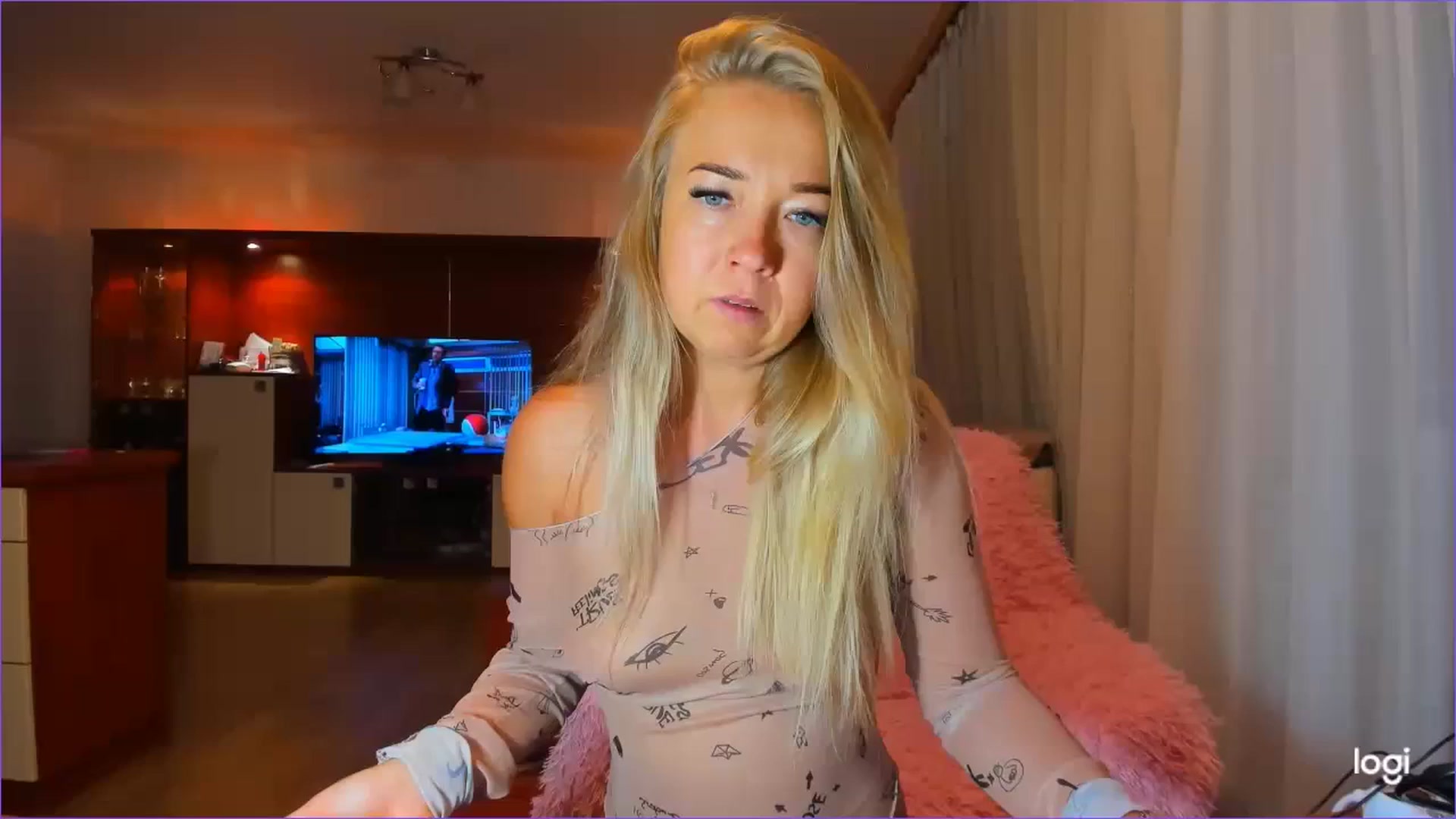 Gallery image thumbnail from FlamingoDream's myfreecams stream on, 09/06/2023, 21:01 image 14 of 20