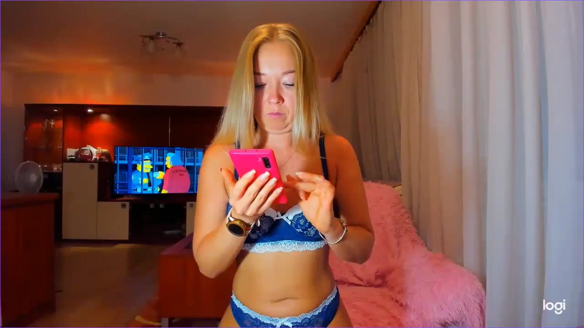 Gallery image thumbnail from FlamingoDream's myfreecams stream on, 09/19/2023, 20:57 image 4 of 20