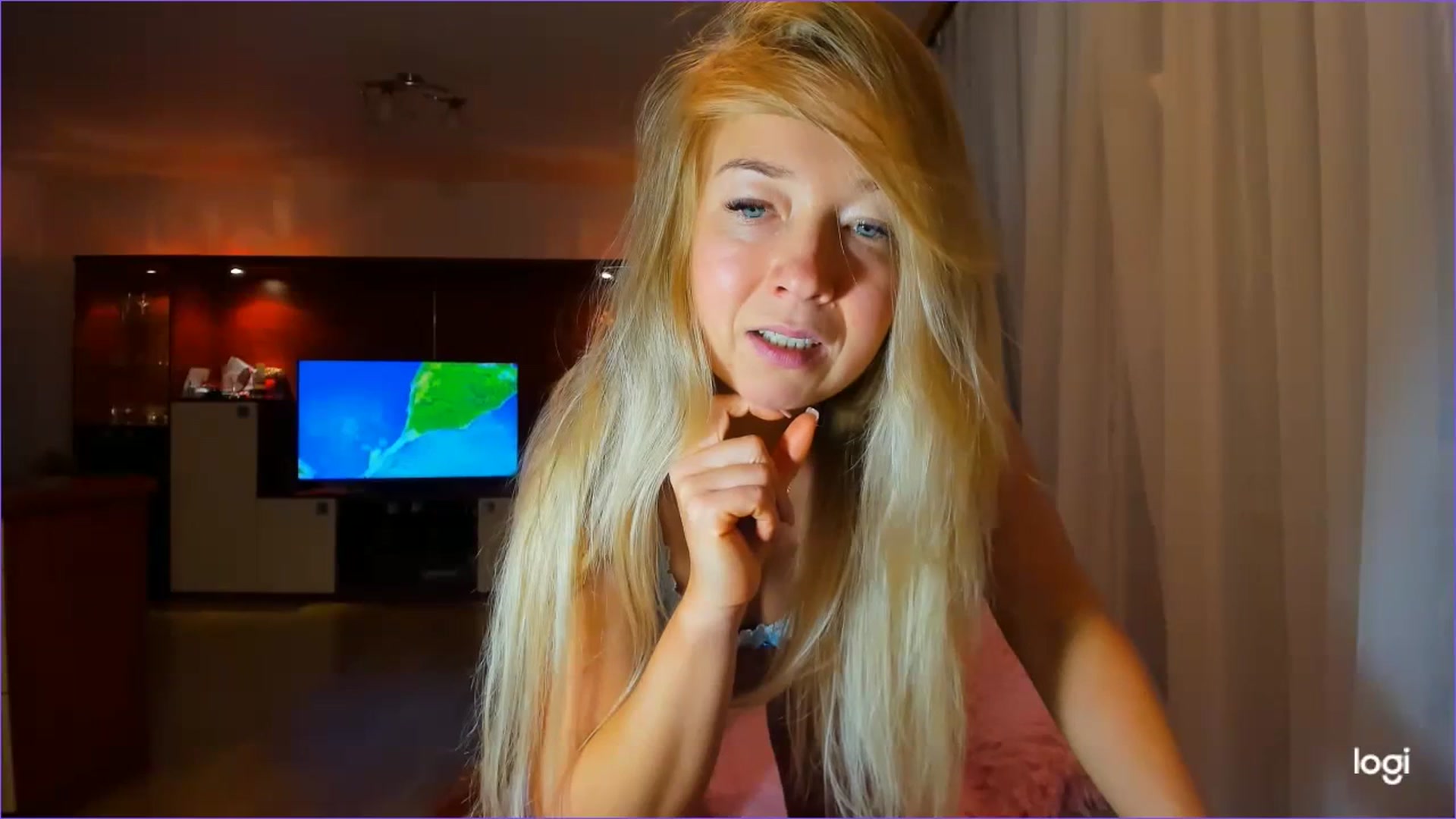 Gallery image thumbnail from FlamingoDream's myfreecams stream on, 09/26/2023, 20:32 image 20 of 20