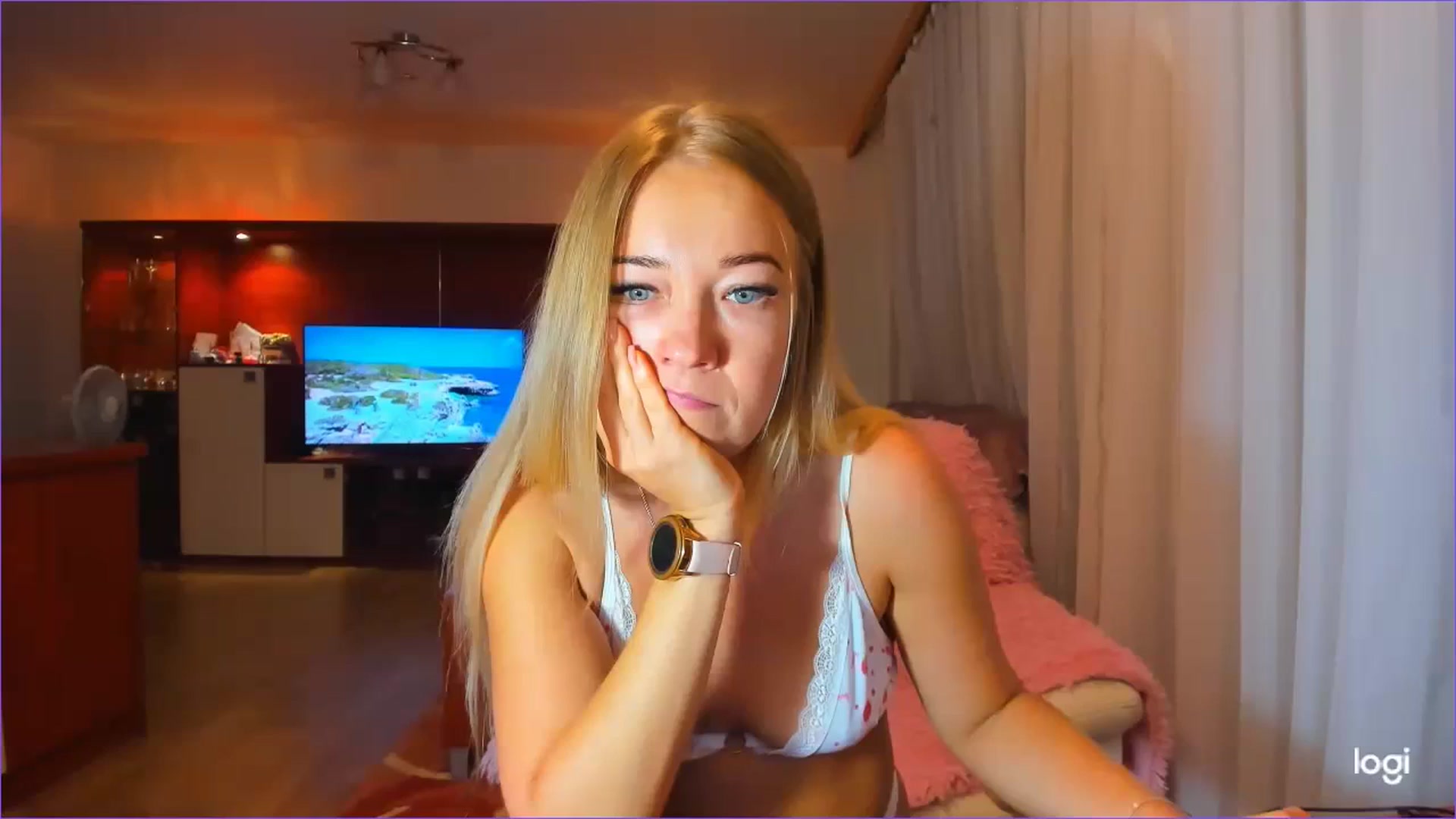 Gallery image thumbnail from FlamingoDream's myfreecams stream on, 10/05/2023, 23:57 image 20 of 20