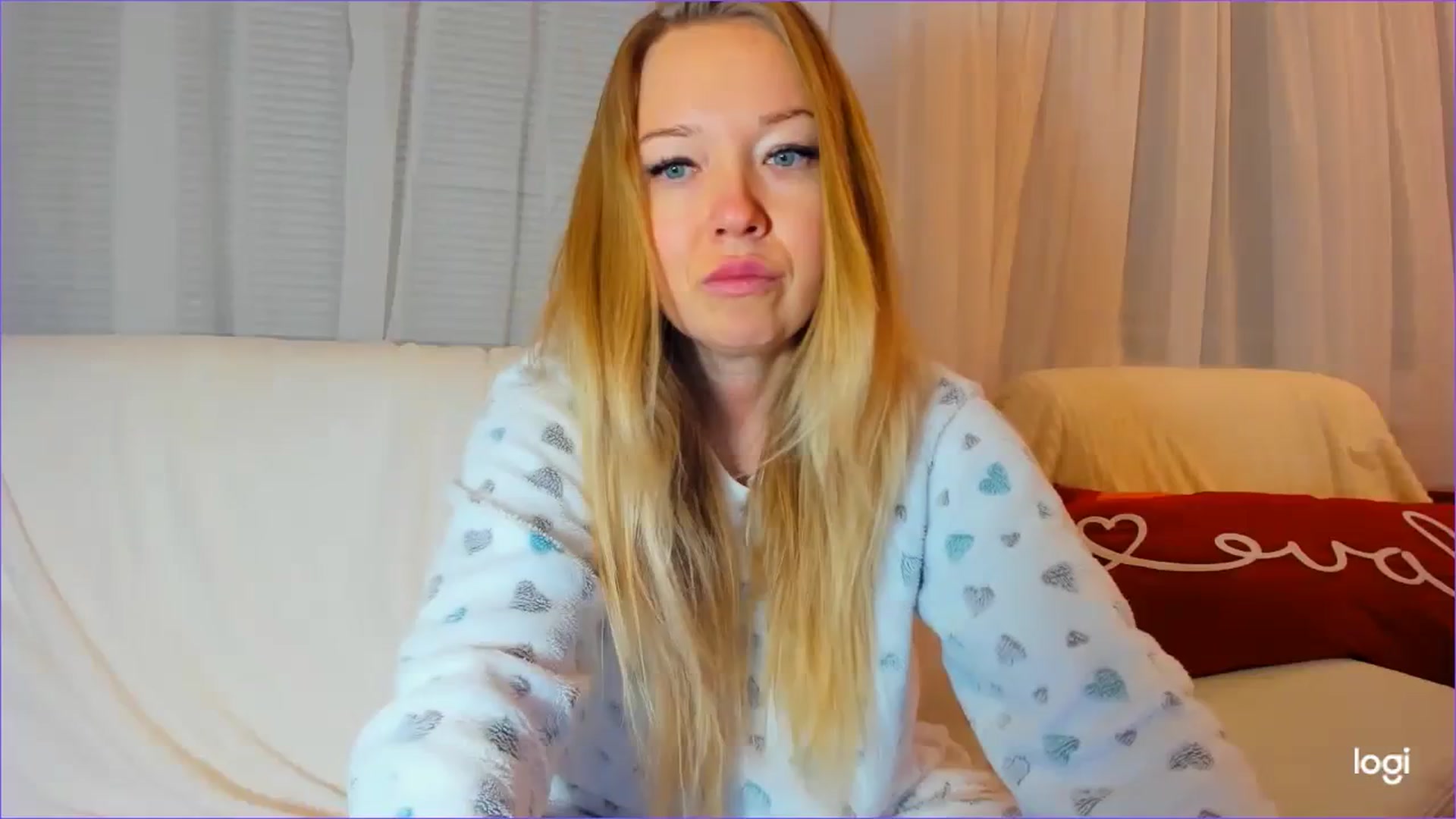 Gallery image thumbnail from FlamingoDream's myfreecams stream on, 01/04/2024, 01:00 image 18 of 20