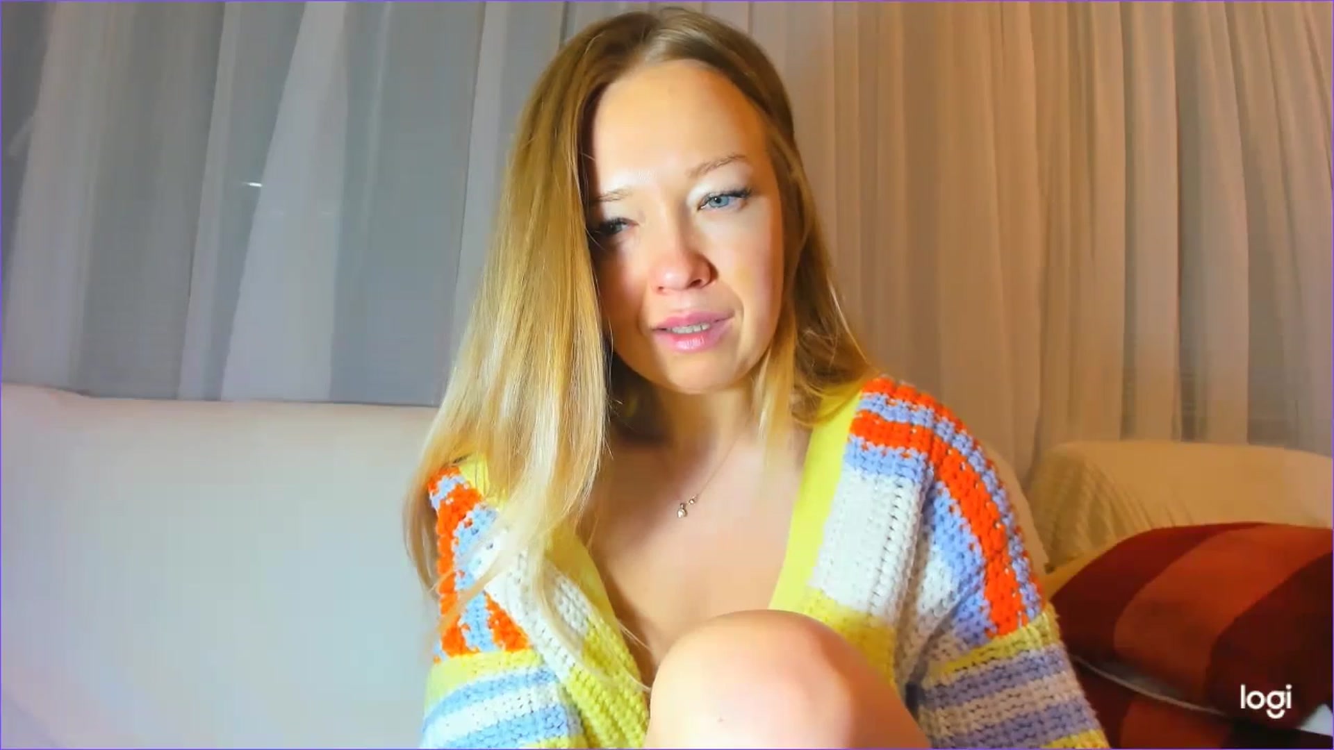 Gallery image thumbnail from FlamingoDream's myfreecams stream on, 01/16/2024, 23:19 image 15 of 20