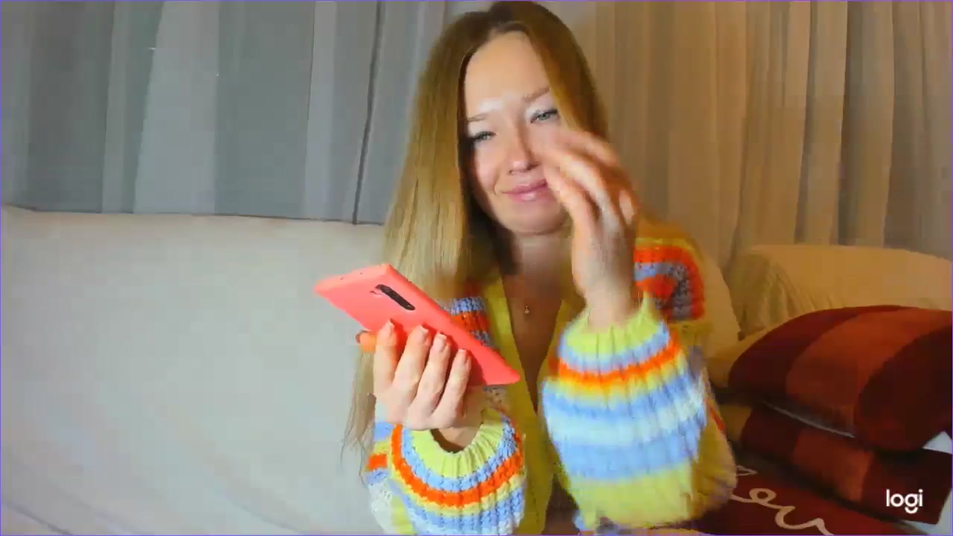 Gallery image thumbnail from FlamingoDream's myfreecams stream on, 01/17/2024, 01:34 image 13 of 20