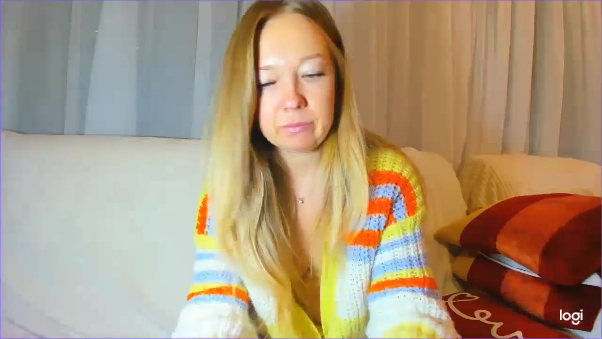 Gallery image thumbnail from FlamingoDream's myfreecams stream on, 01/17/2024, 01:34 image 10 of 20