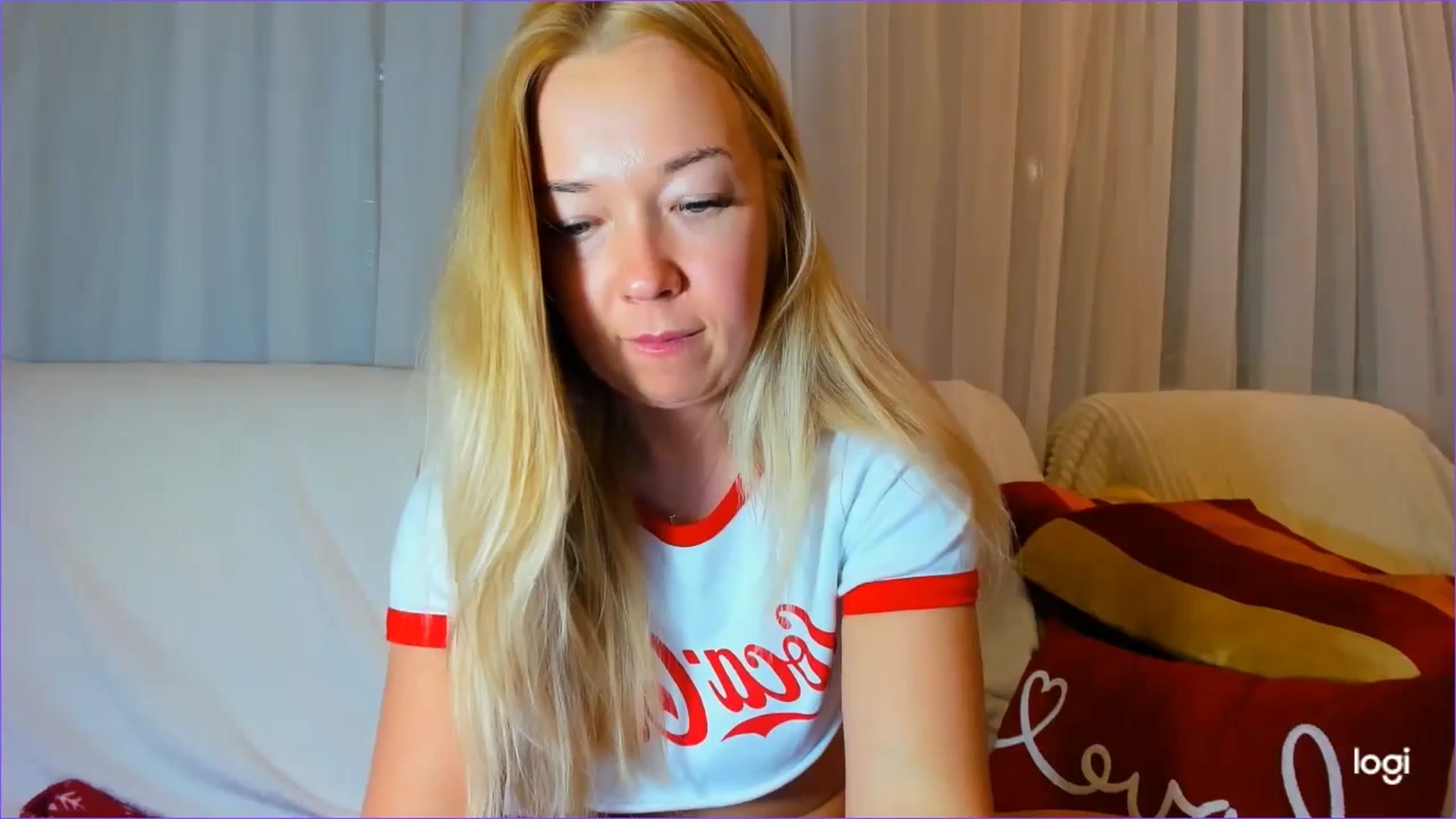 Gallery image thumbnail from FlamingoDream's myfreecams stream on, 02/21/2024, 23:50 image 8 of 20