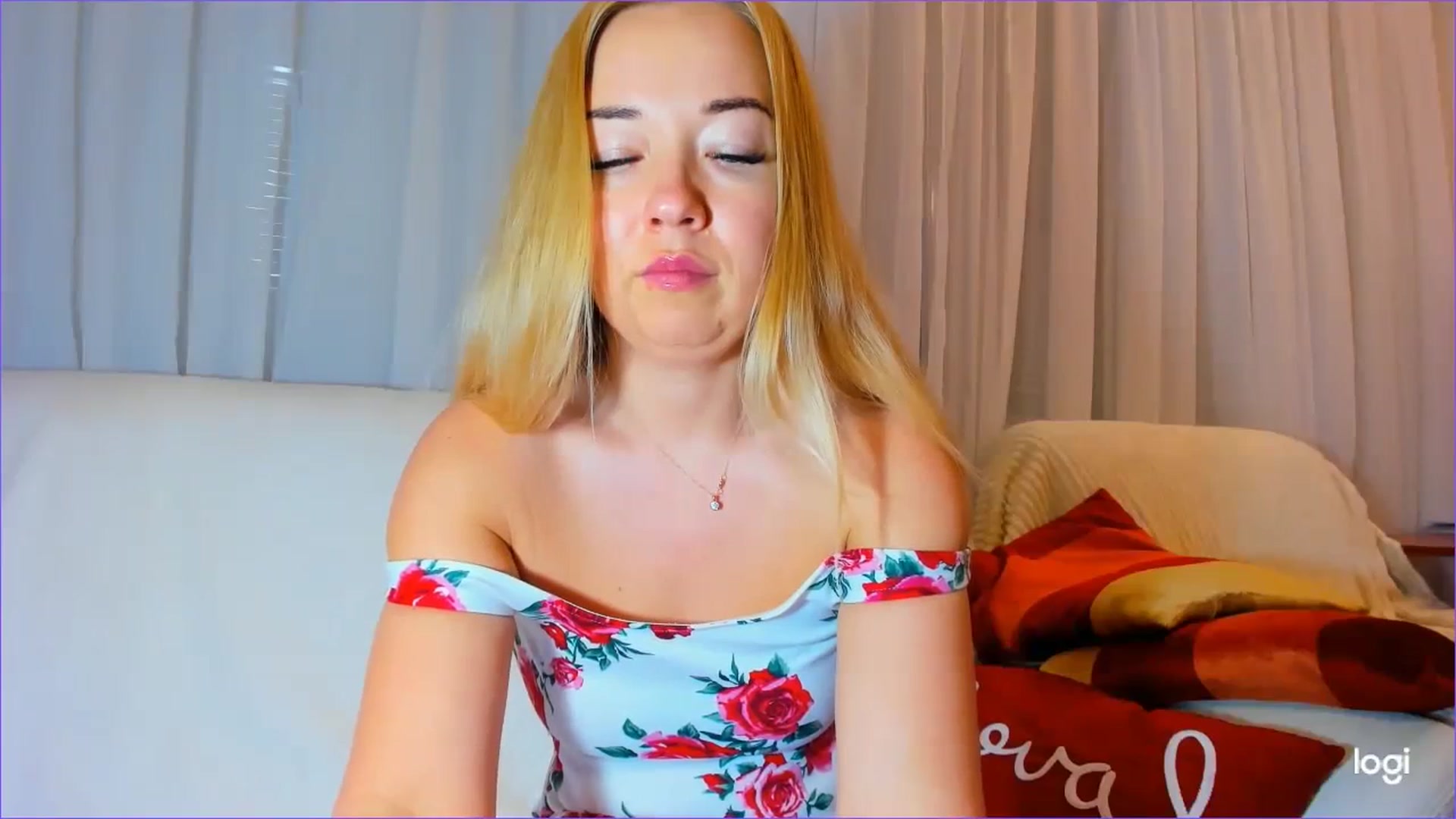 Gallery image thumbnail from FlamingoDream's myfreecams stream on, 02/28/2024, 23:30 image 5 of 20