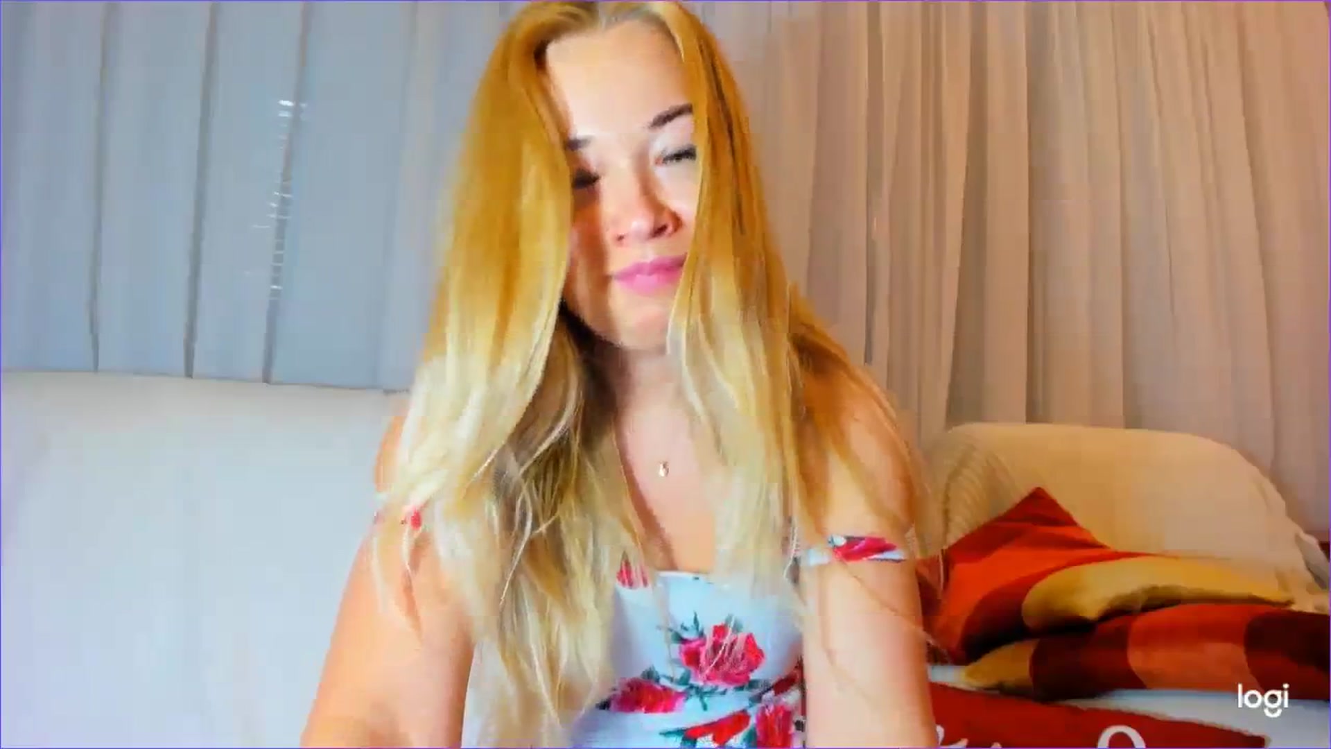 Gallery image thumbnail from FlamingoDream's myfreecams stream on, 02/29/2024, 01:51 image 10 of 20