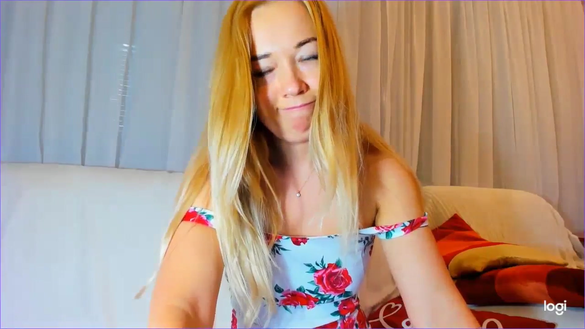 Gallery image thumbnail from FlamingoDream's myfreecams stream on, 02/29/2024, 01:51 image 11 of 20