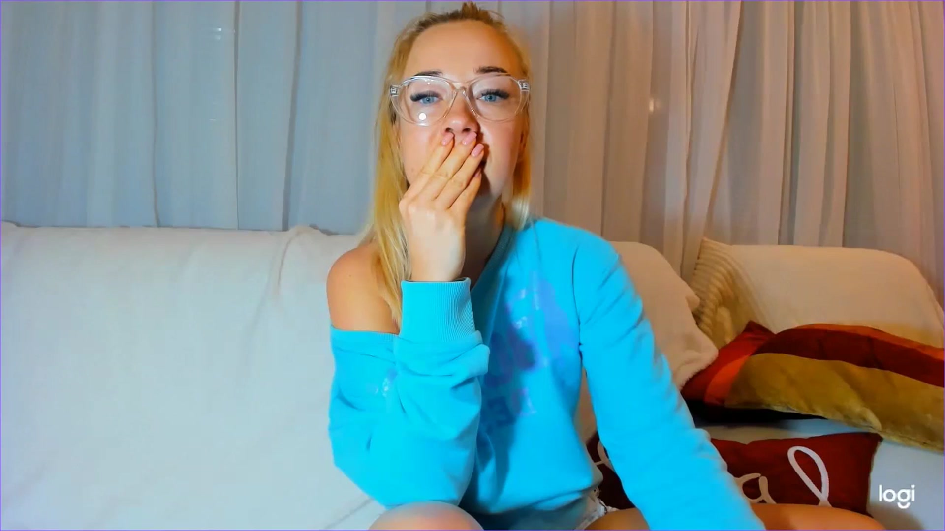 Gallery image thumbnail from FlamingoDream's myfreecams stream on, 03/01/2024, 24:45 image 19 of 20