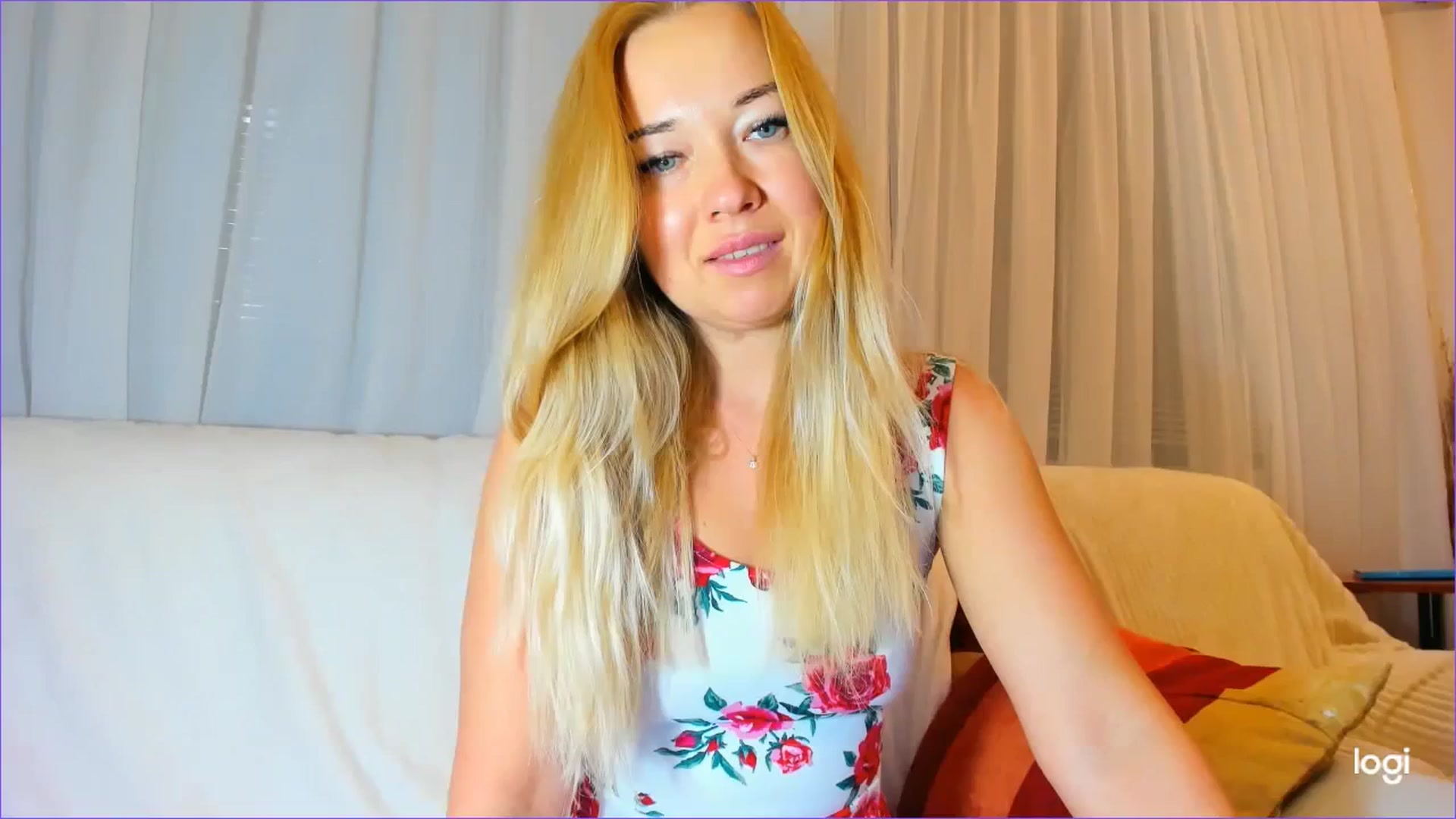 Gallery image thumbnail from FlamingoDream's myfreecams stream on, 03/05/2024, 24:52 image 15 of 20