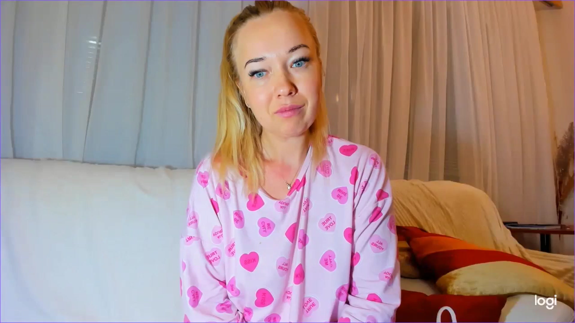 Gallery image thumbnail from FlamingoDream's myfreecams stream on, 03/06/2024, 04:46 image 16 of 20