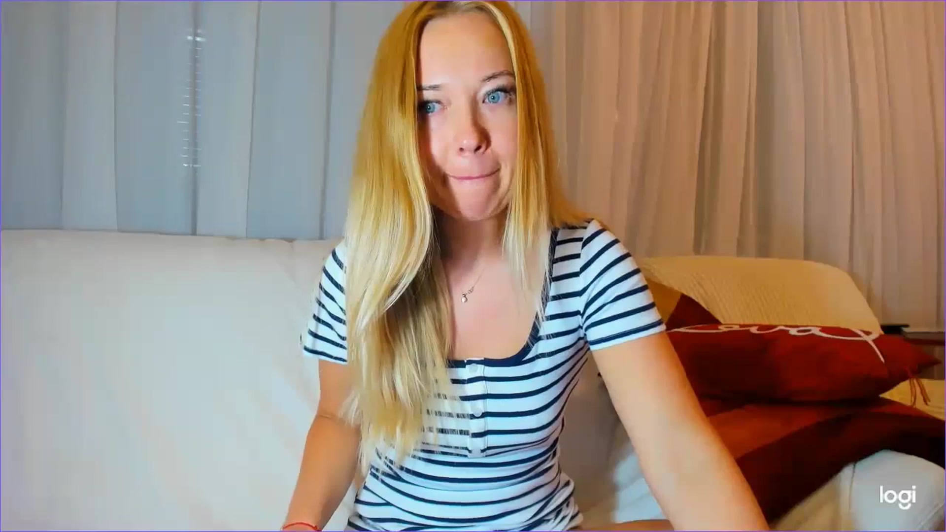Gallery image thumbnail from FlamingoDream's myfreecams stream on, 03/14/2024, 02:44 image 10 of 20