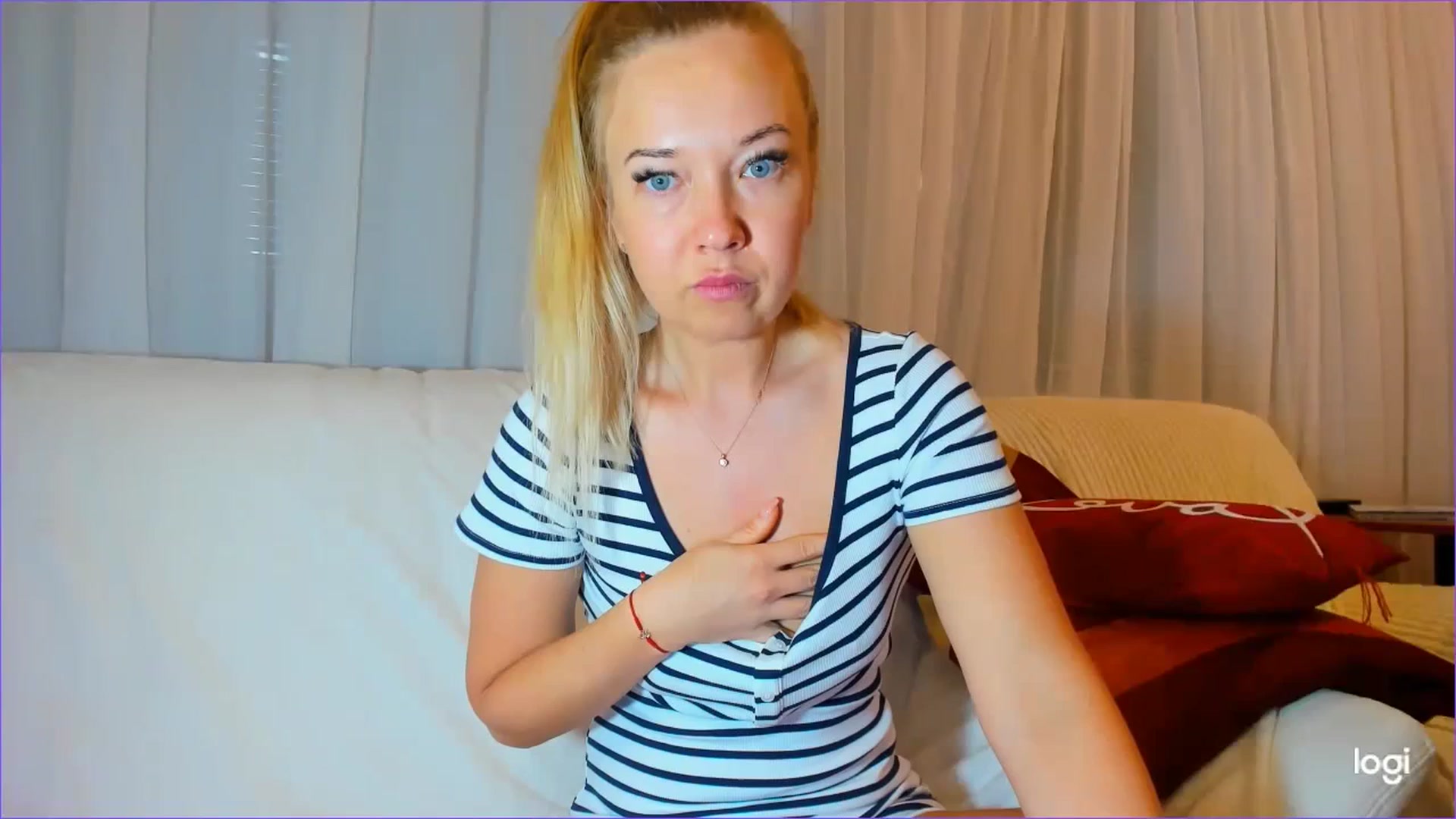 Gallery image thumbnail from FlamingoDream's myfreecams stream on, 03/14/2024, 02:44 image 17 of 20