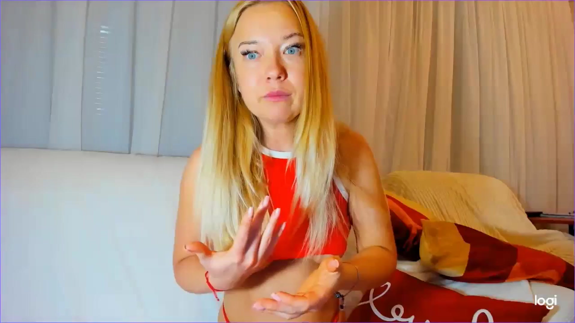 Gallery image thumbnail from FlamingoDream's myfreecams stream on, 03/15/2024, 24:01 image 12 of 20