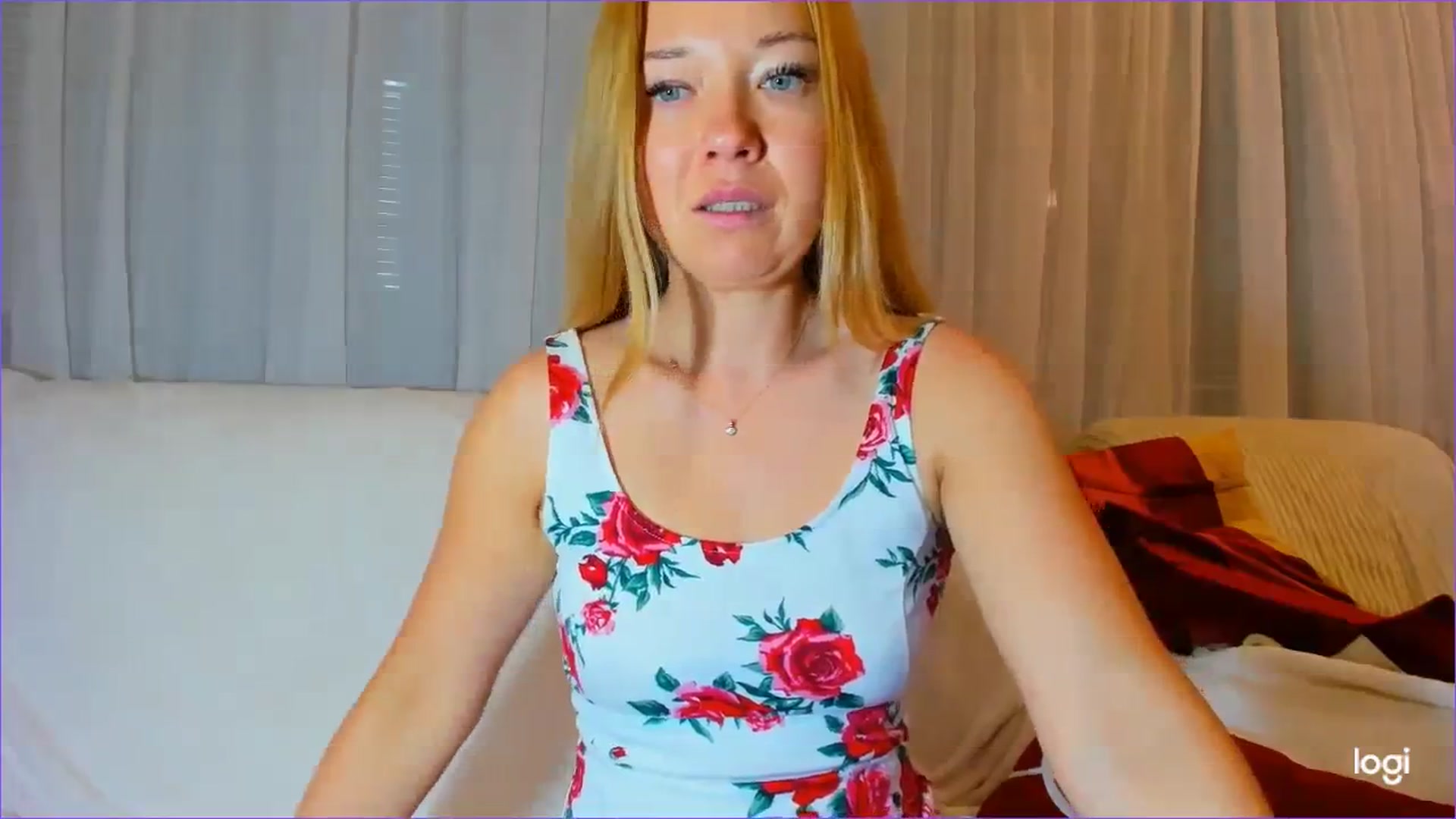 Gallery image thumbnail from FlamingoDream's myfreecams stream on, 03/19/2024, 24:08 image 18 of 20