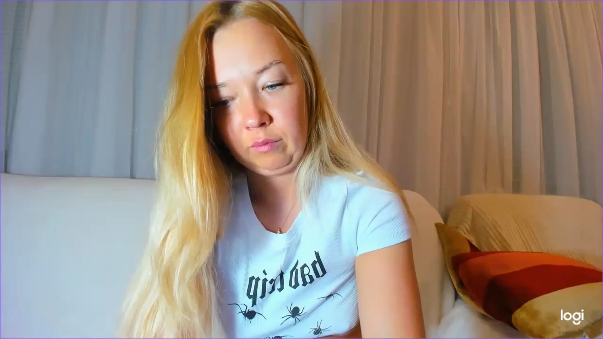 Gallery image thumbnail from FlamingoDream's myfreecams stream on, 03/21/2024, 23:58 image 9 of 20