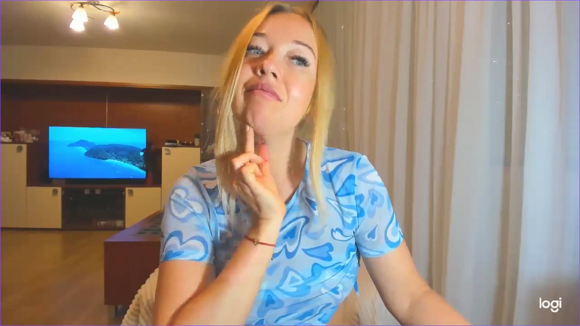 Gallery image thumbnail from FlamingoDream's myfreecams stream on, 06/11/2024, 01:14 image 20 of 20