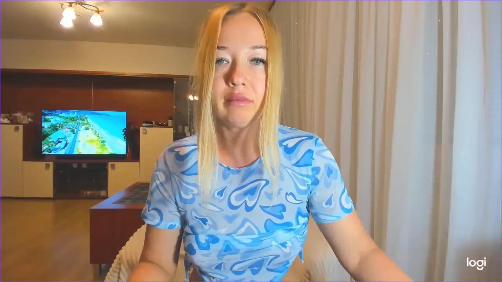 Gallery image thumbnail from FlamingoDream's myfreecams stream on, 06/11/2024, 01:14 image 17 of 20
