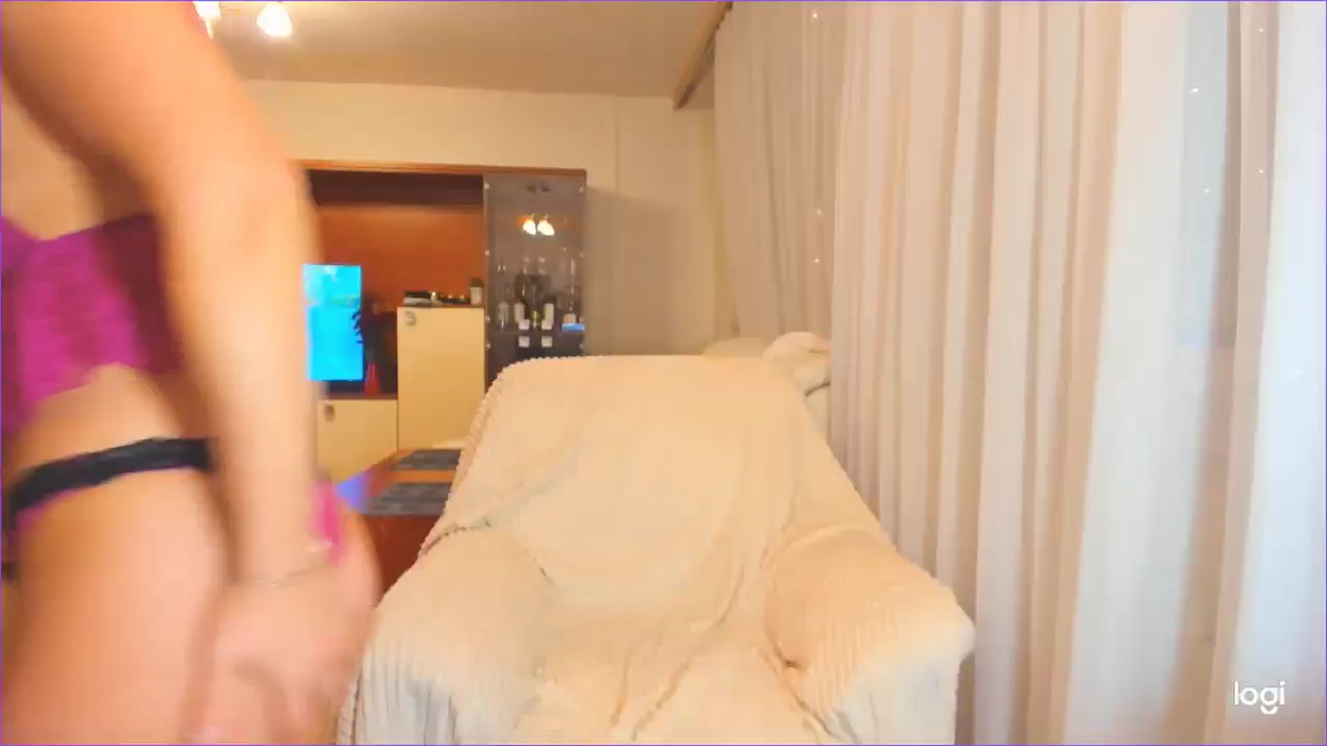 Gallery image thumbnail from FlamingoDream's myfreecams stream on, 06/11/2024, 23:58 image 6 of 20