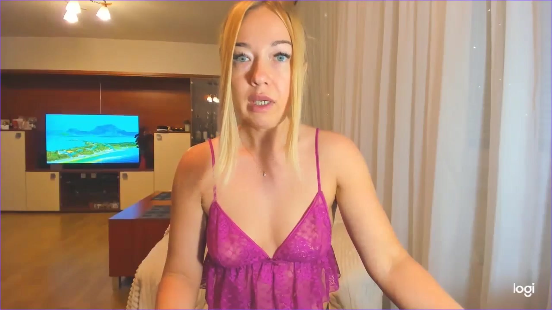 Gallery image thumbnail from FlamingoDream's myfreecams stream on, 06/11/2024, 23:58 image 20 of 20