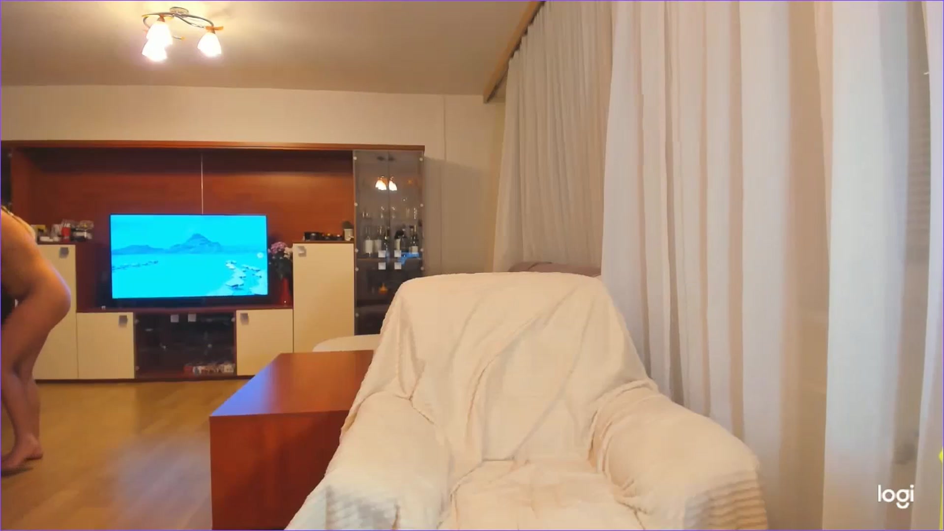 Gallery image thumbnail from FlamingoDream's myfreecams stream on, 06/27/2024, 01:17 image 5 of 20