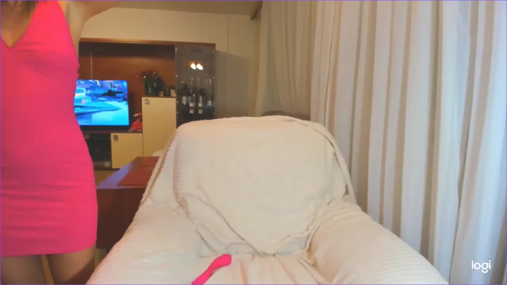 Gallery image thumbnail from FlamingoDream's myfreecams stream on, 07/05/2024, 01:07 image 5 of 20