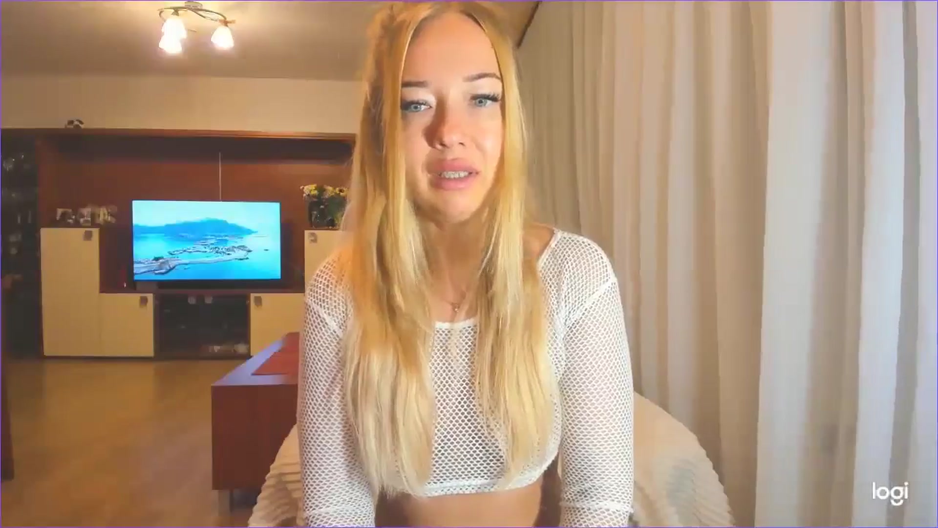 Gallery image thumbnail from FlamingoDream's myfreecams stream on, 07/12/2024, 24:07 image 4 of 20